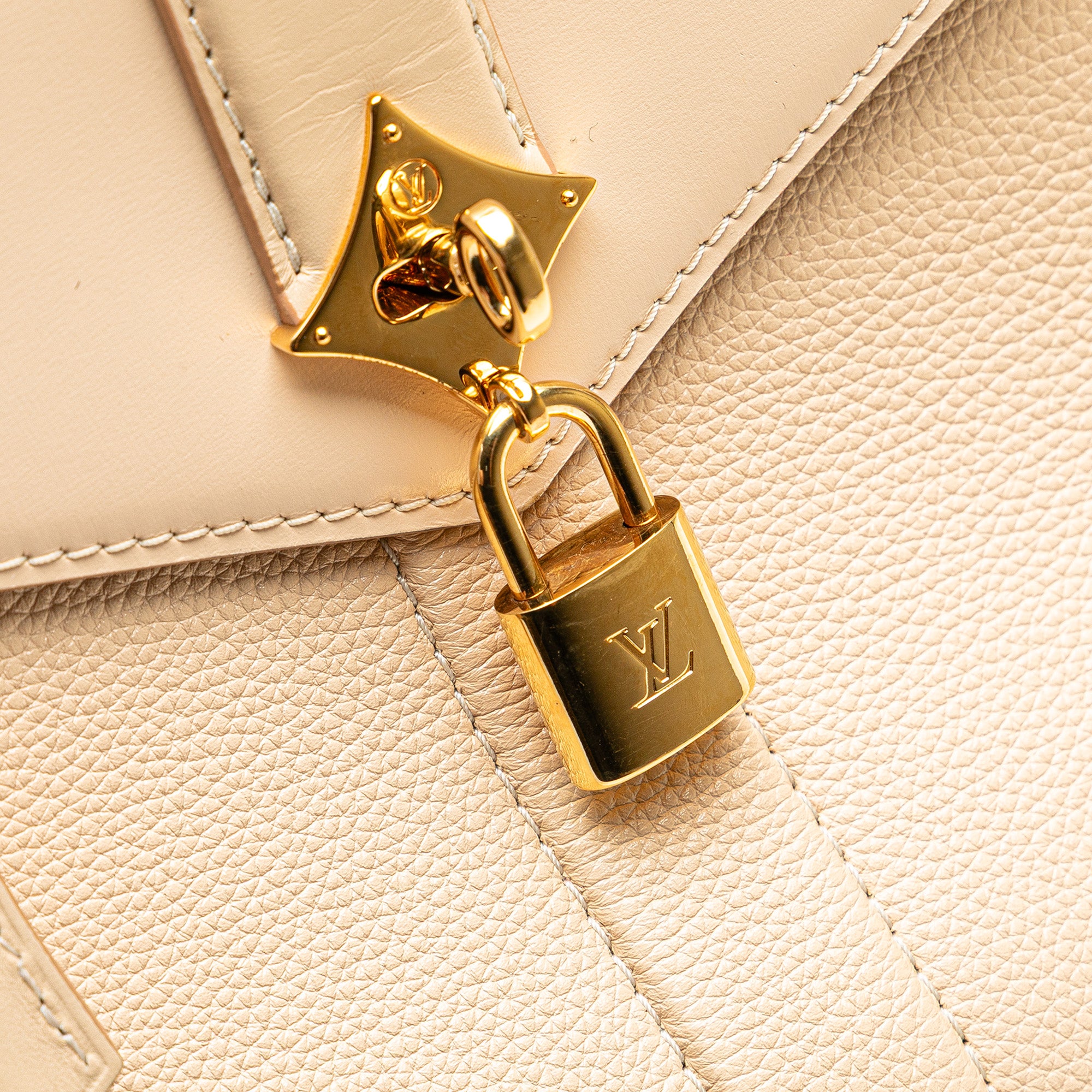 Louis Vuitton Grained Smooth Calfskin Rose Des Vents PM - image 7
