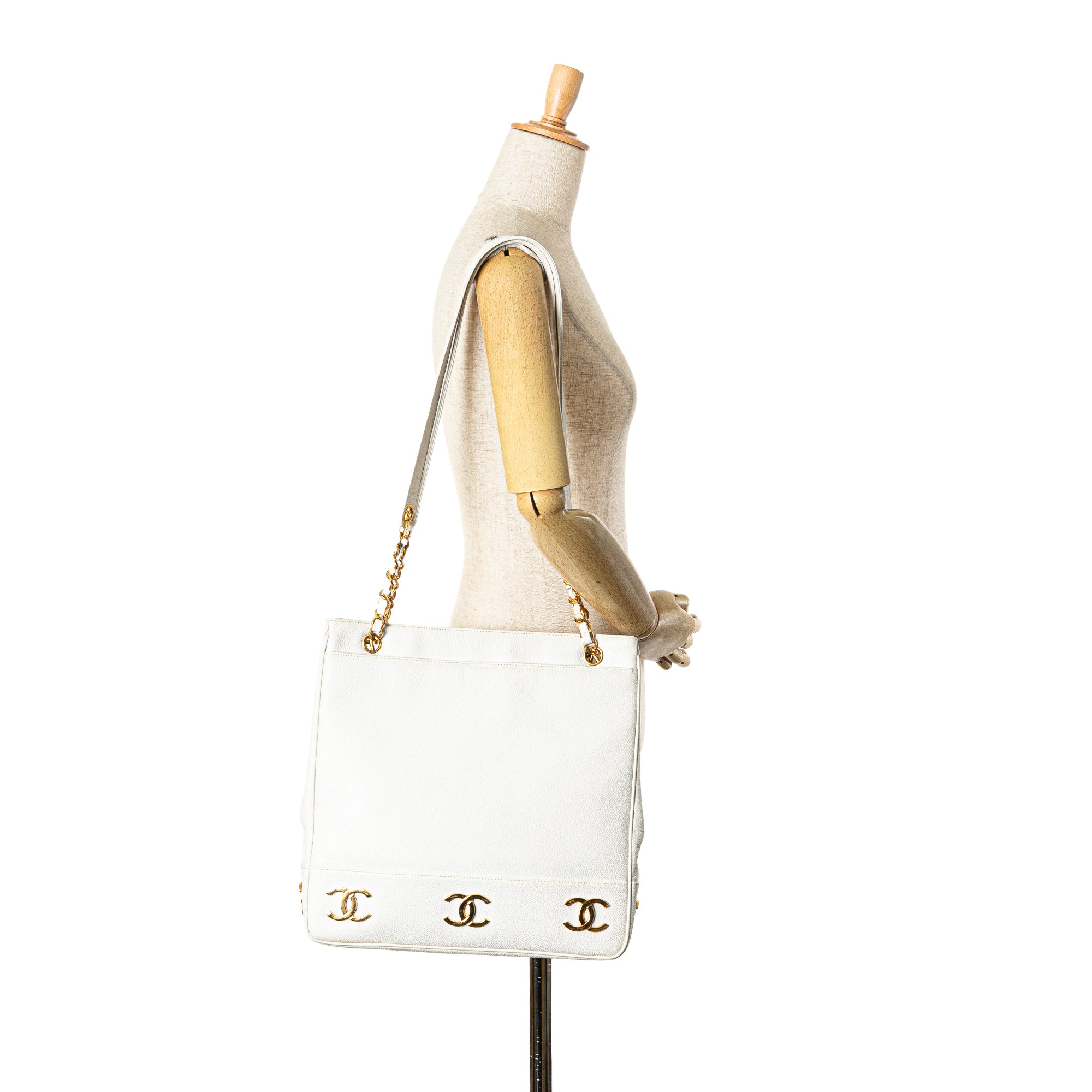 Chanel Caviar Triple CC Tote - image 10