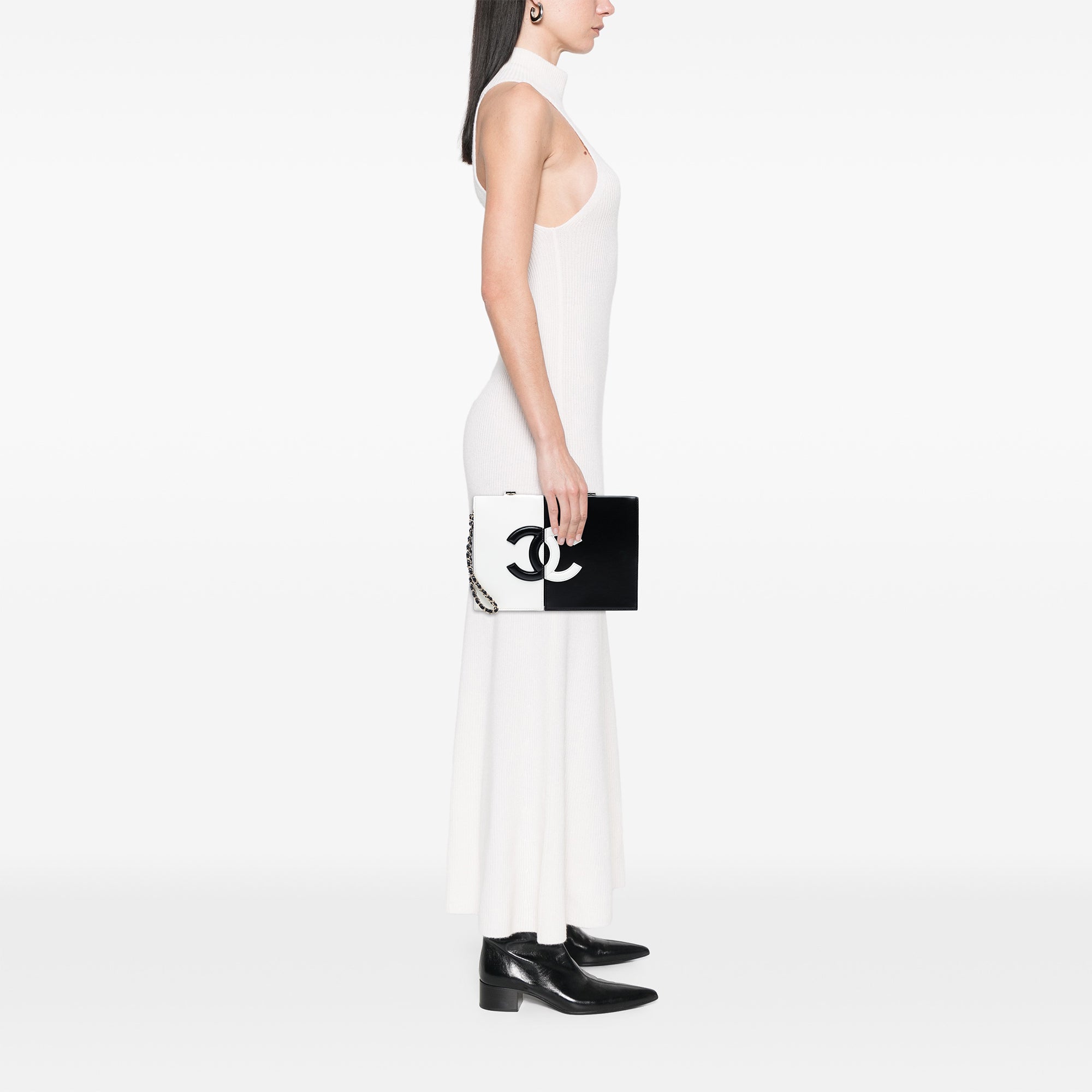Chanel CC Lambskin Split Clutch with Chain - image 7