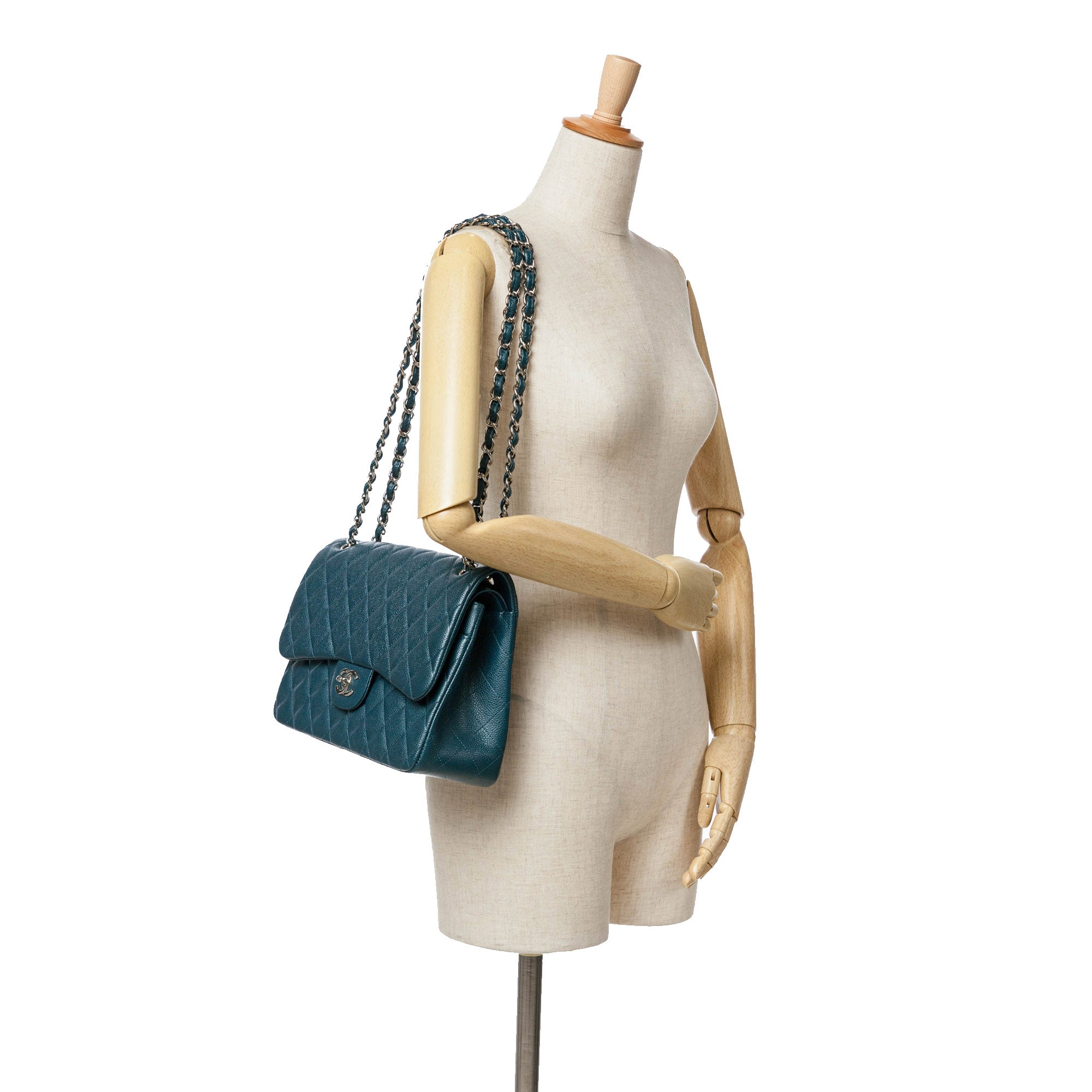 Chanel Jumbo Classic Caviar Double Flap - image 12