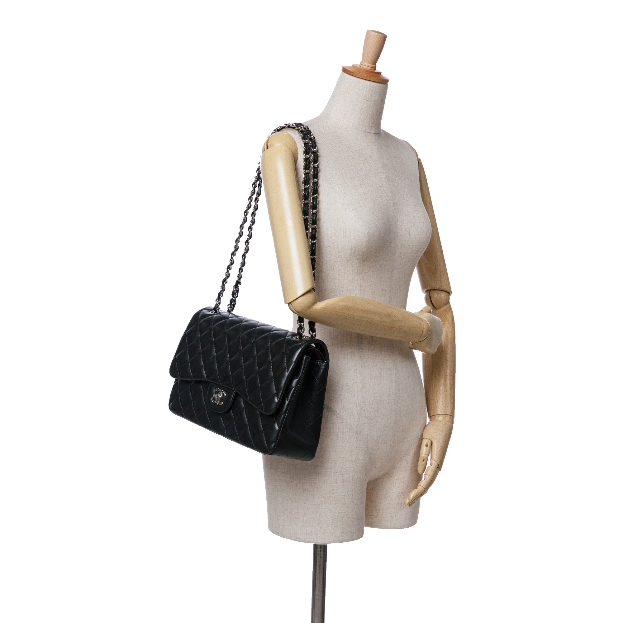 Chanel Jumbo Classic Lambskin Double Flap - image 9