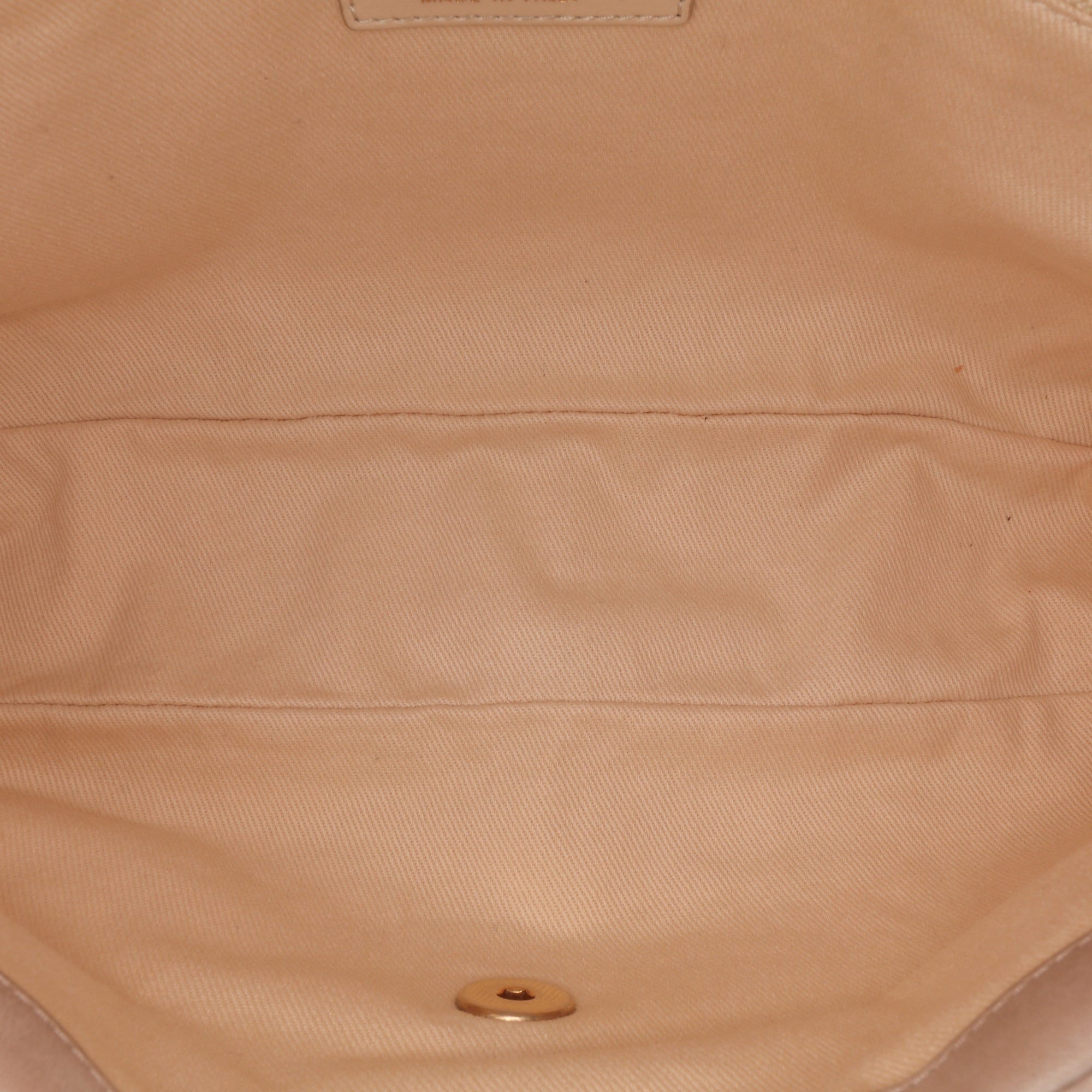 Chanel Large Iridescent Calfskin Chic Quilt Flap - image 4