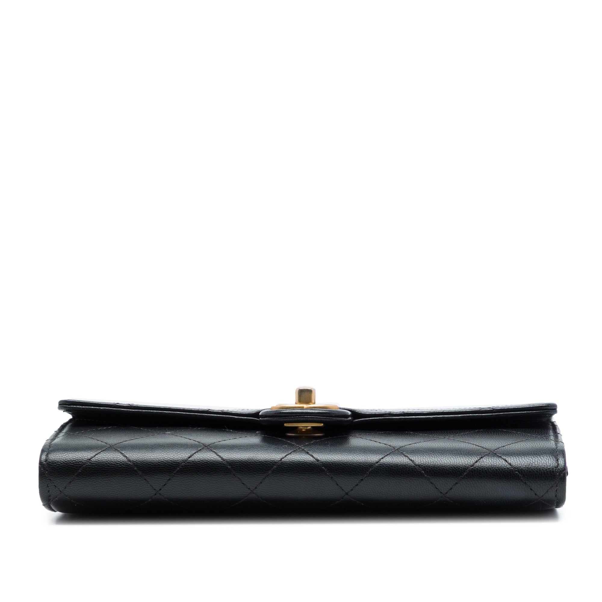 Chanel Quilted Goatskin Chic Pearls Clutch with Chain - image 3