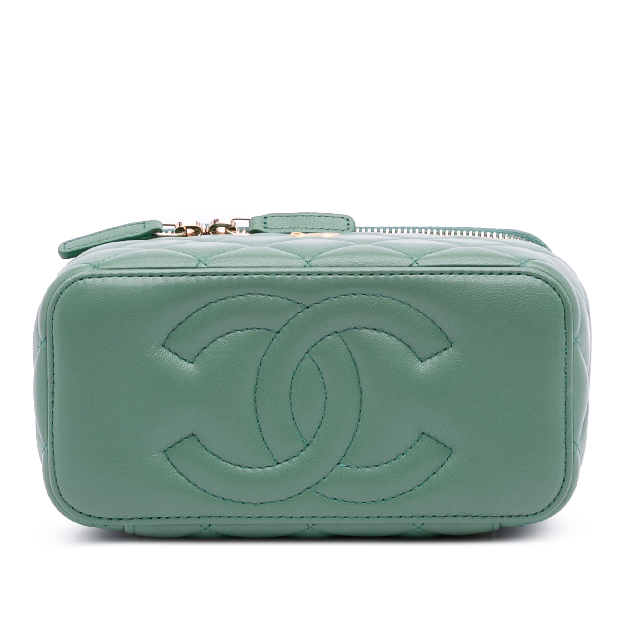 Chanel Small Quilted Lambskin Pearl Crush Vanity Case with Chain - image 3