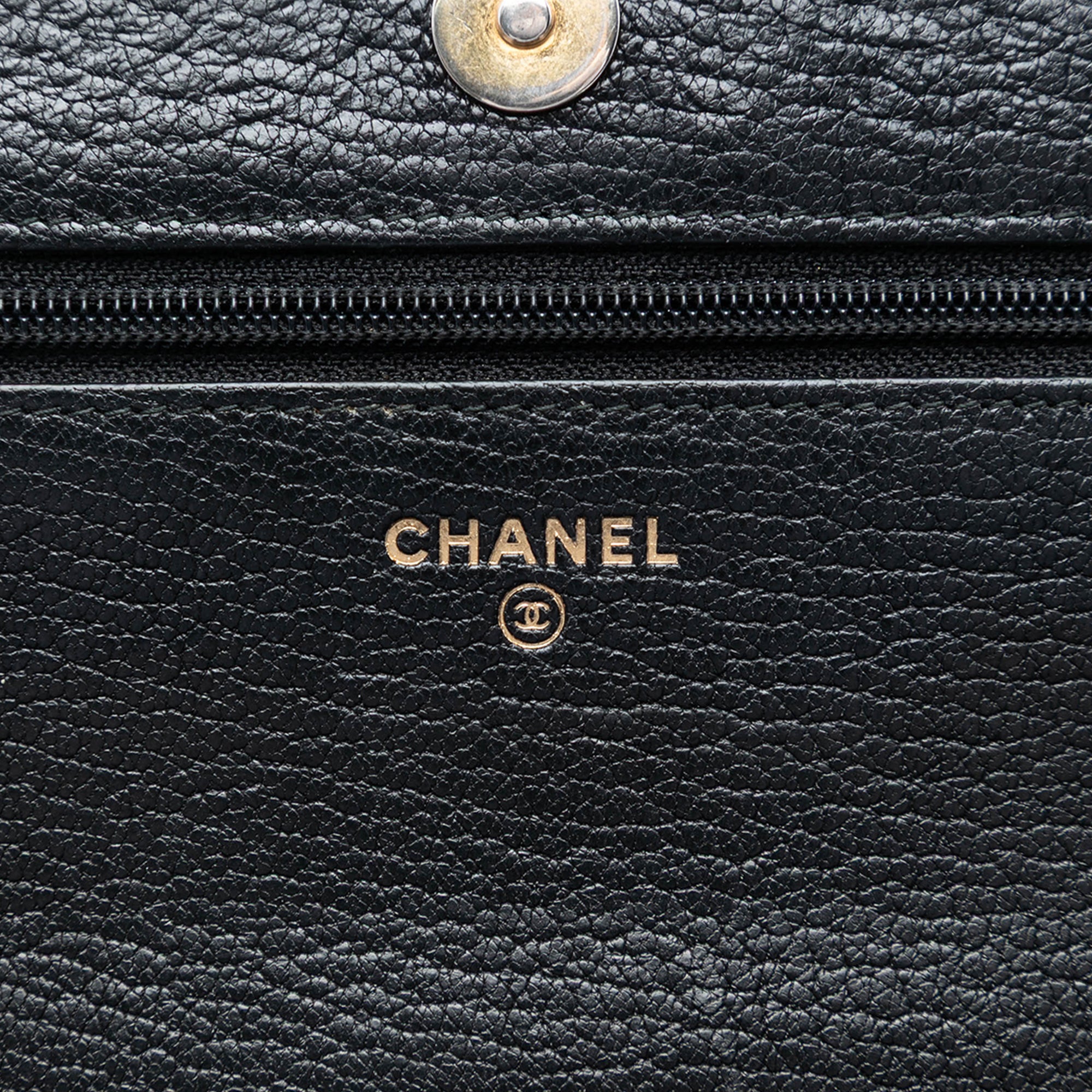 Chanel Studded Grained Calfskin Boy Wallet On Chain - image 5