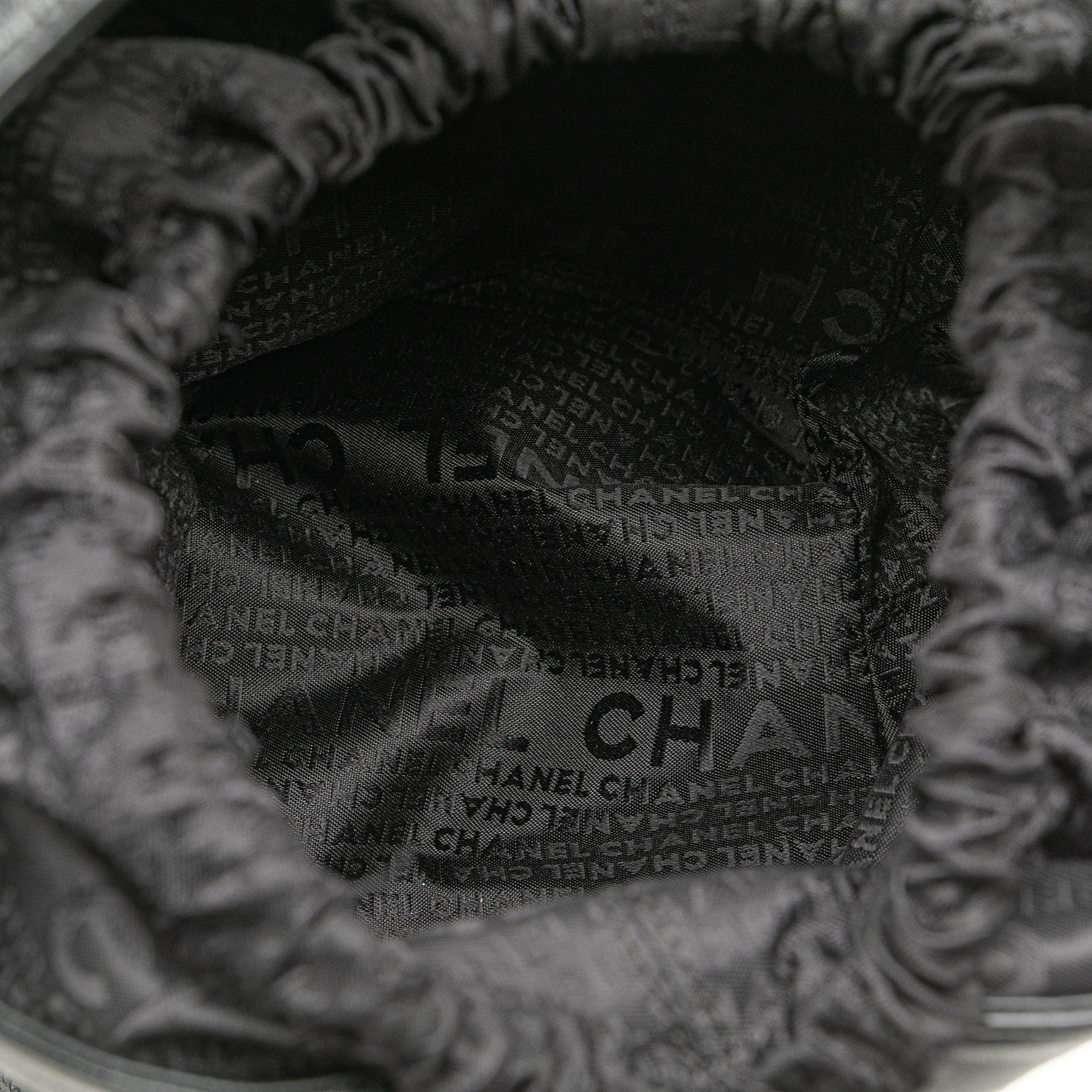Chanel Calfskin Square Stitch Bucket Bag - image 5