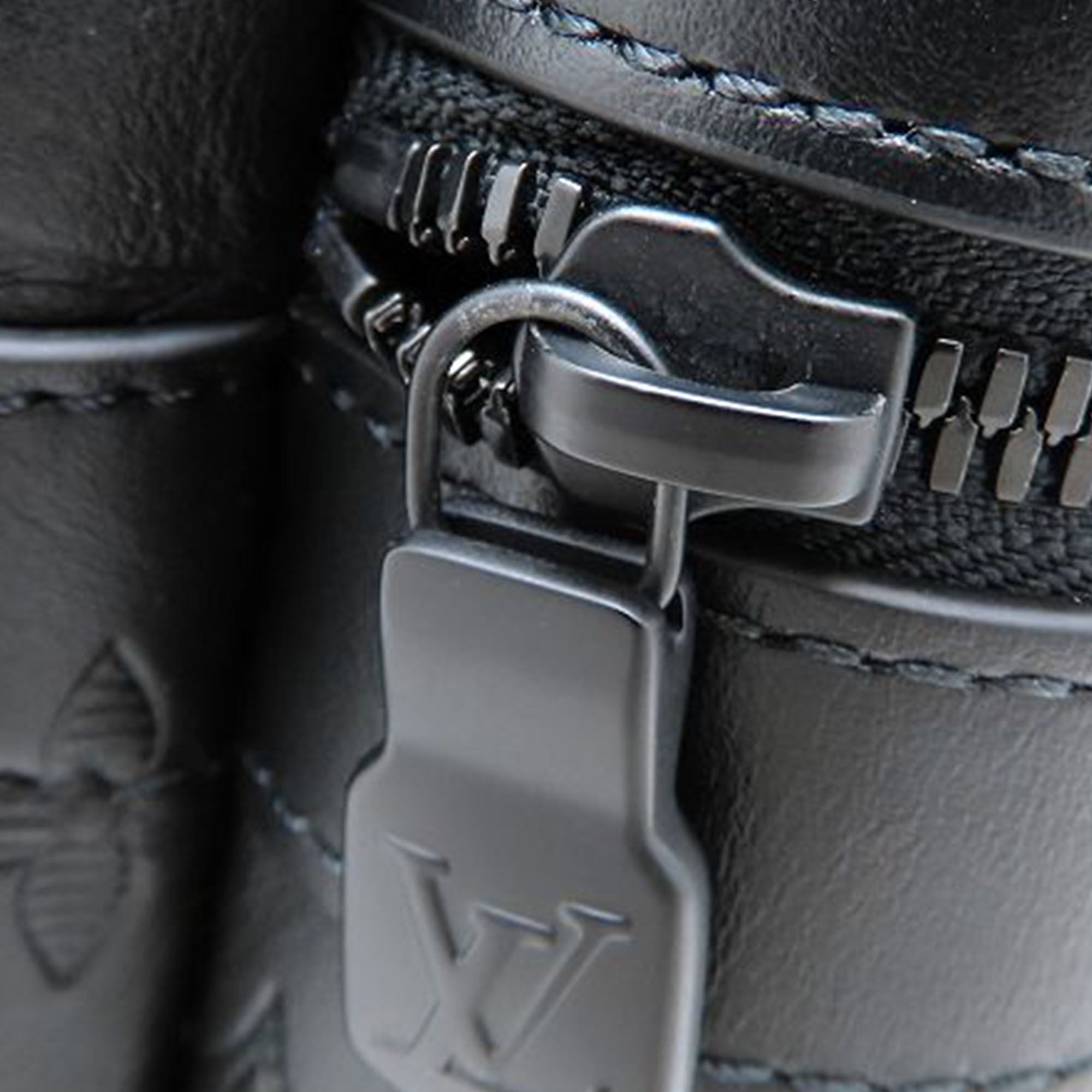 Louis Vuitton Monogram Shadow Sprinter Backpack - image 8