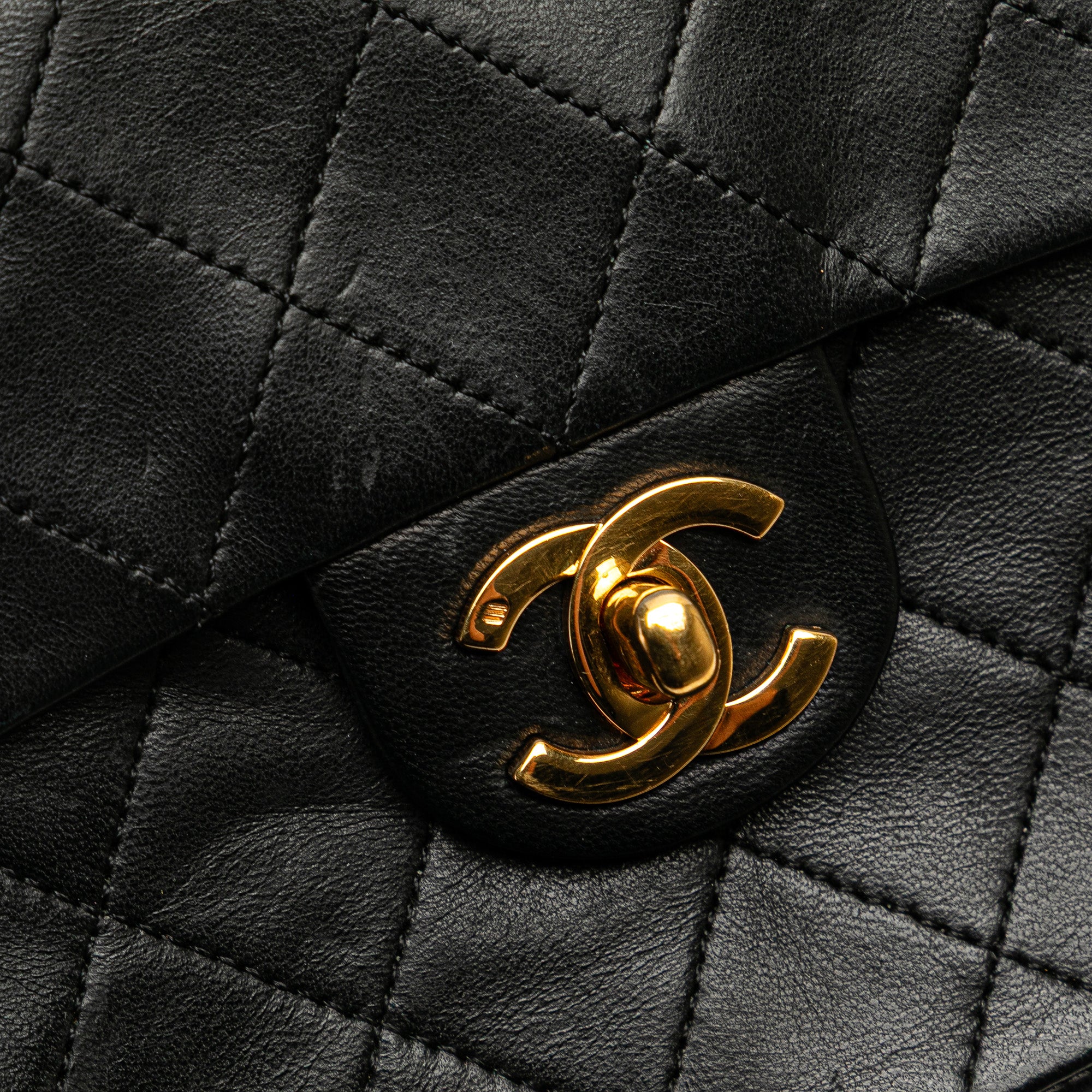Chanel Mini Square Classic Lambskin Single Flap - image 9