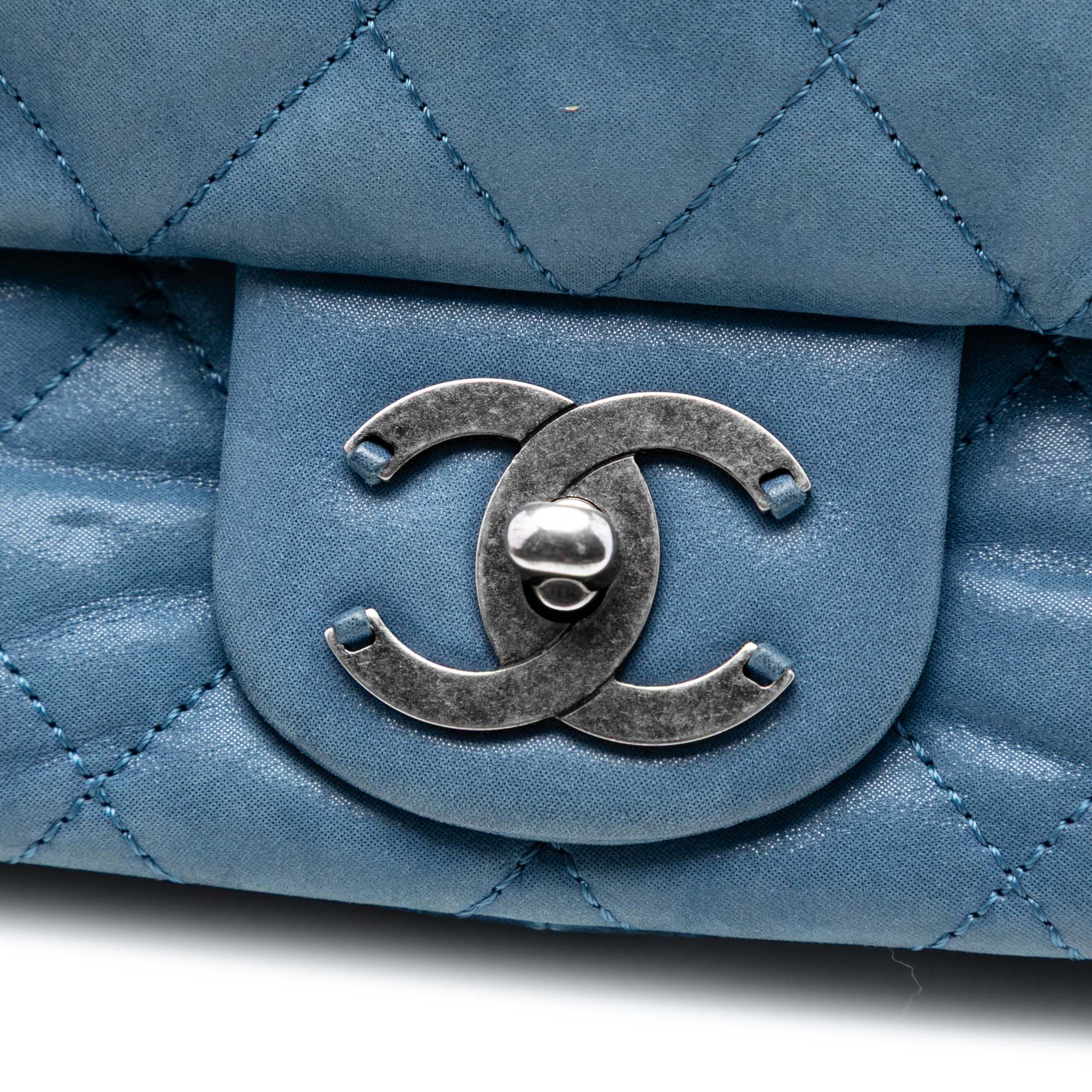 Chanel Medium Iridescent Calfskin In The Mix Flap - image 6