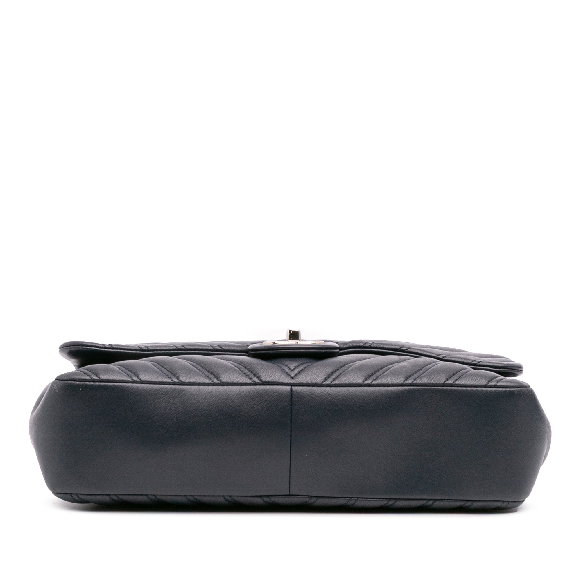 Chanel Jumbo Double Stitch Chevron Lambskin Single Flap - image 3