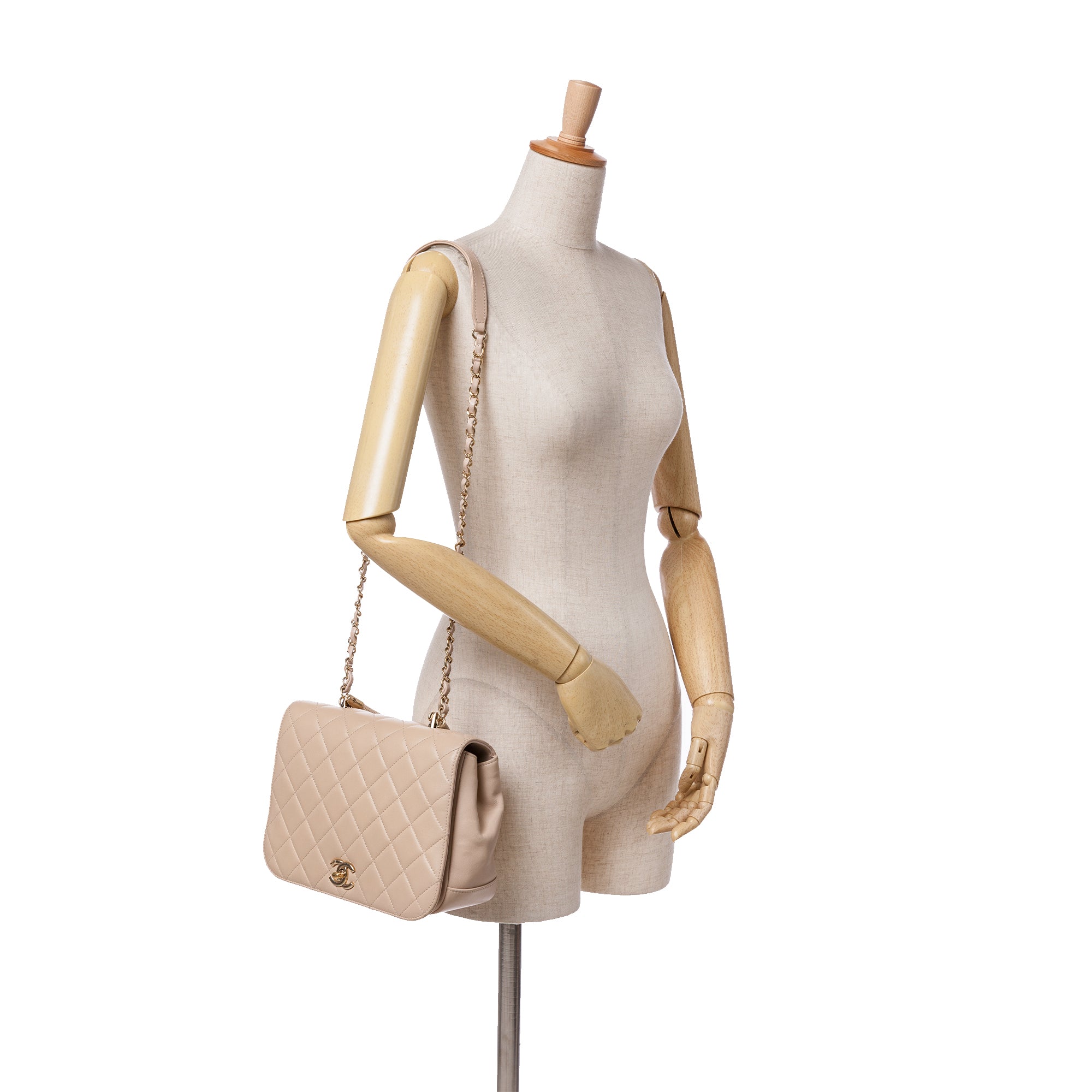Chanel Medium Quilted Lambskin Carry Chic Flap - image 9