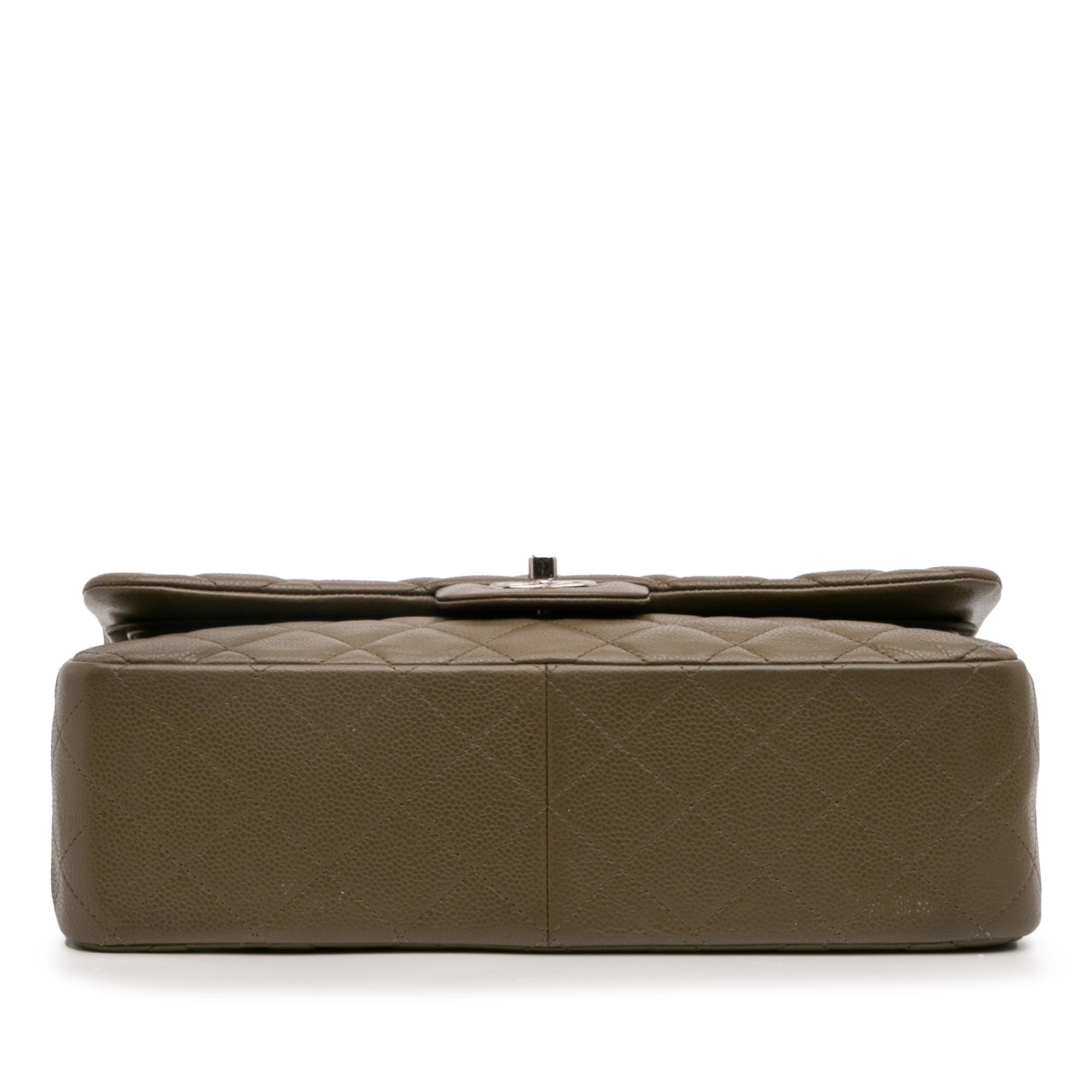 Chanel Jumbo Classic Caviar Double Flap - image 3