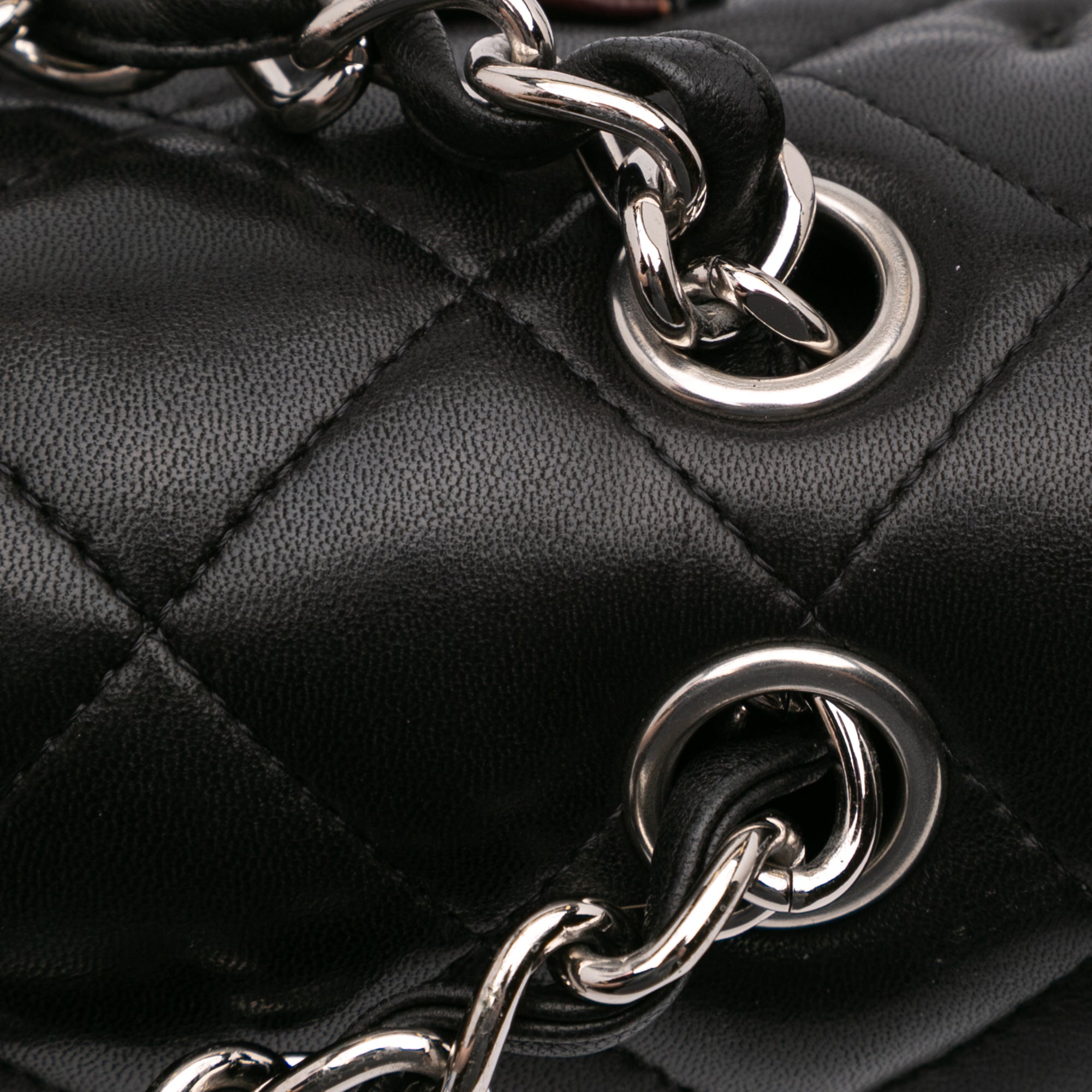 Chanel Jumbo Classic Lambskin Double Flap - image 10