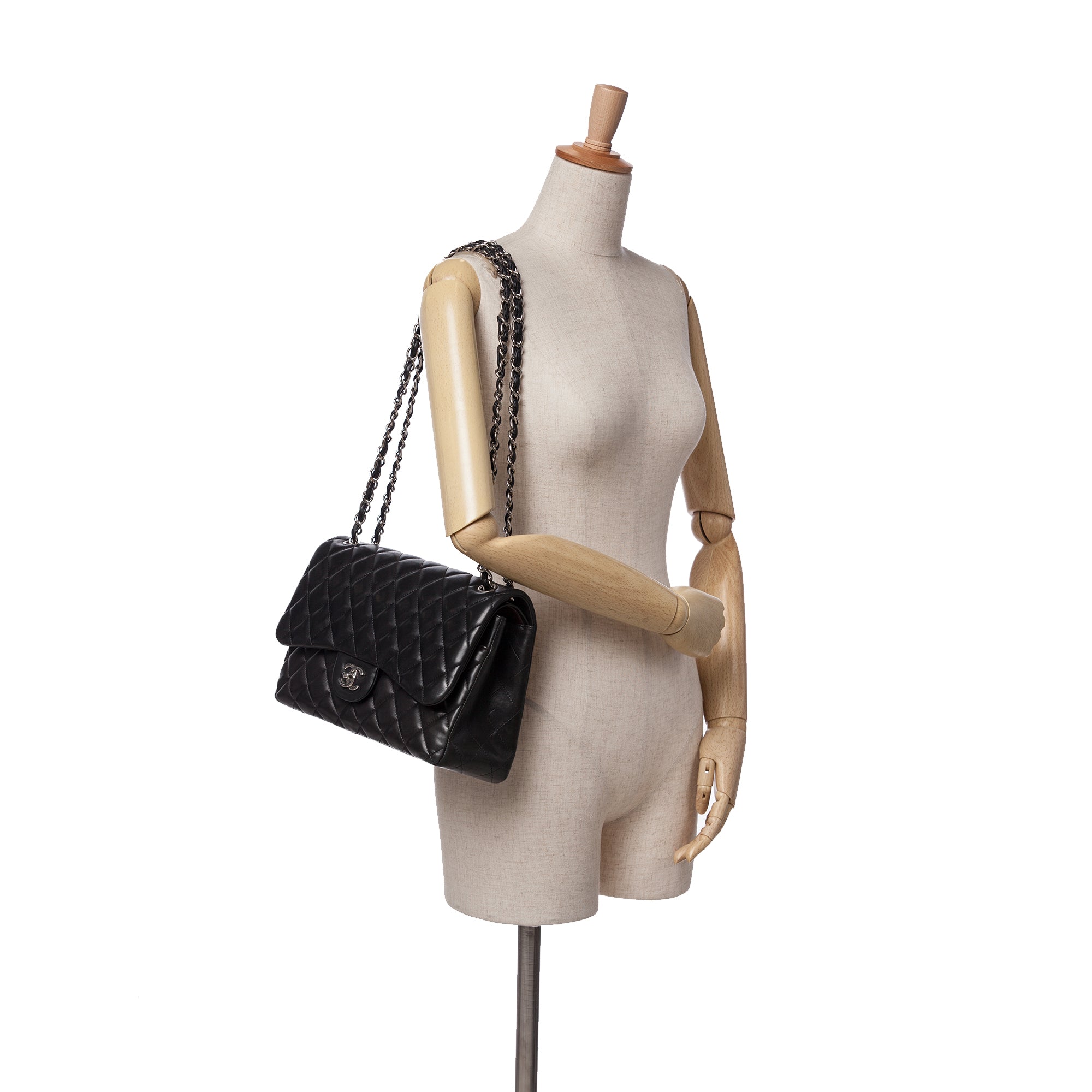 Chanel Jumbo Classic Lambskin Double Flap - image 11