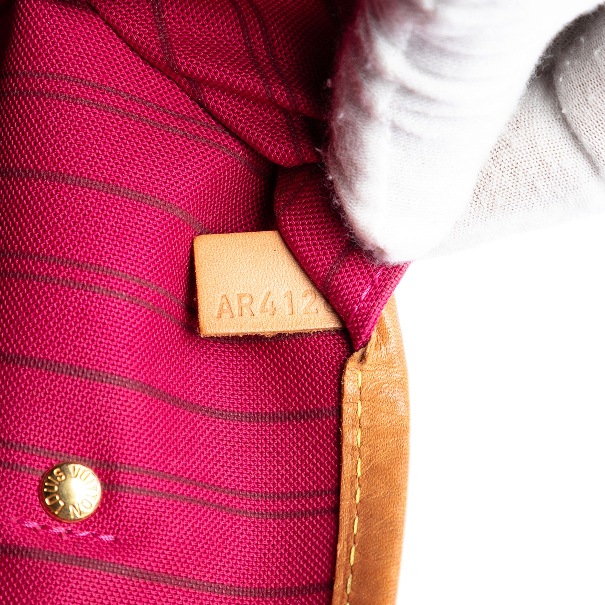 Louis Vuitton Monogram Patches Neverfull MM - image 6