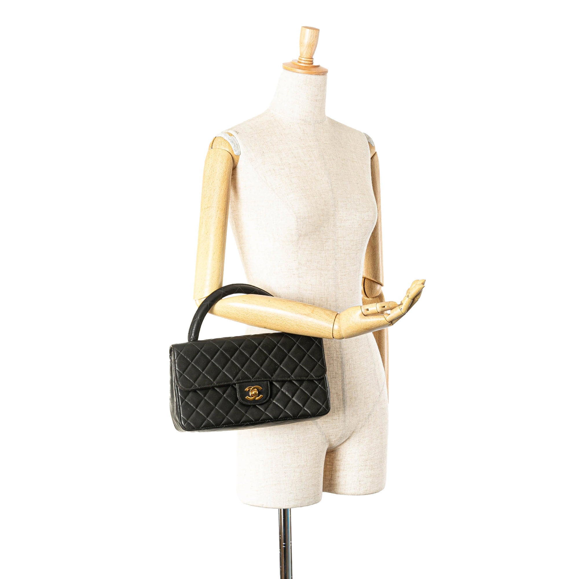 Chanel Medium Classic Lambskin Kelly Flap - image 11