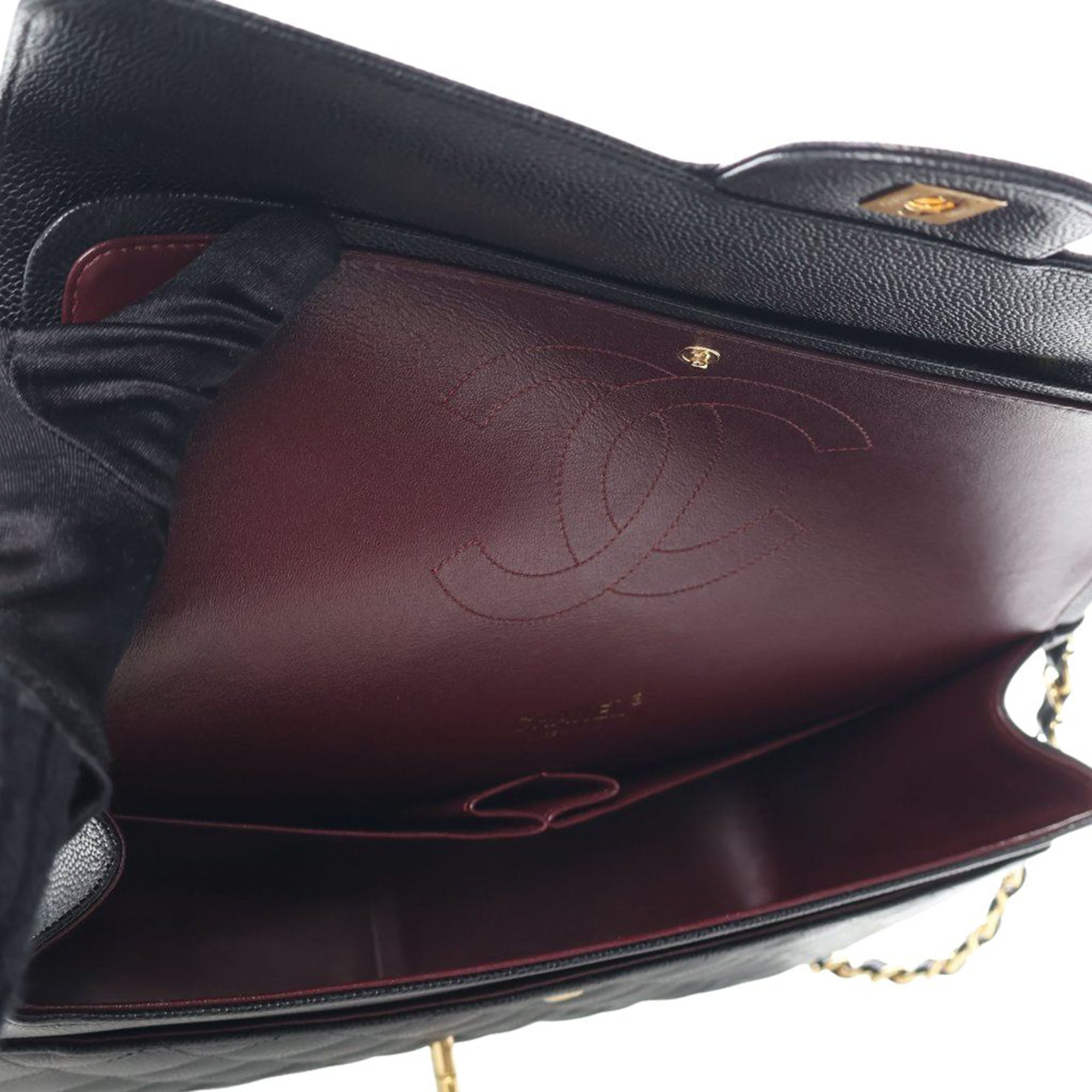 Chanel Maxi Classic Caviar Double Flap - image 4