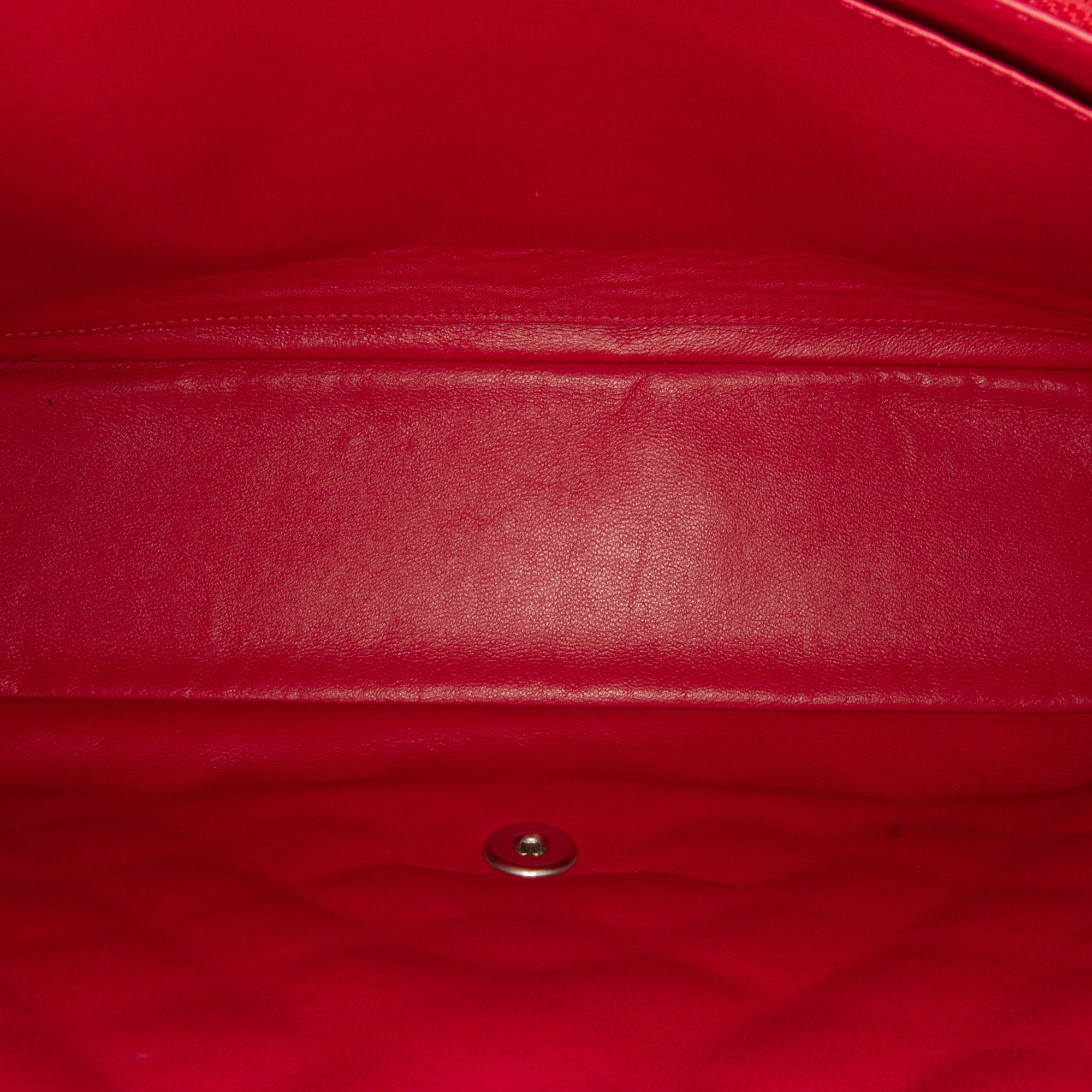 Chanel Maxi Classic Lambskin Single Flap - image 6