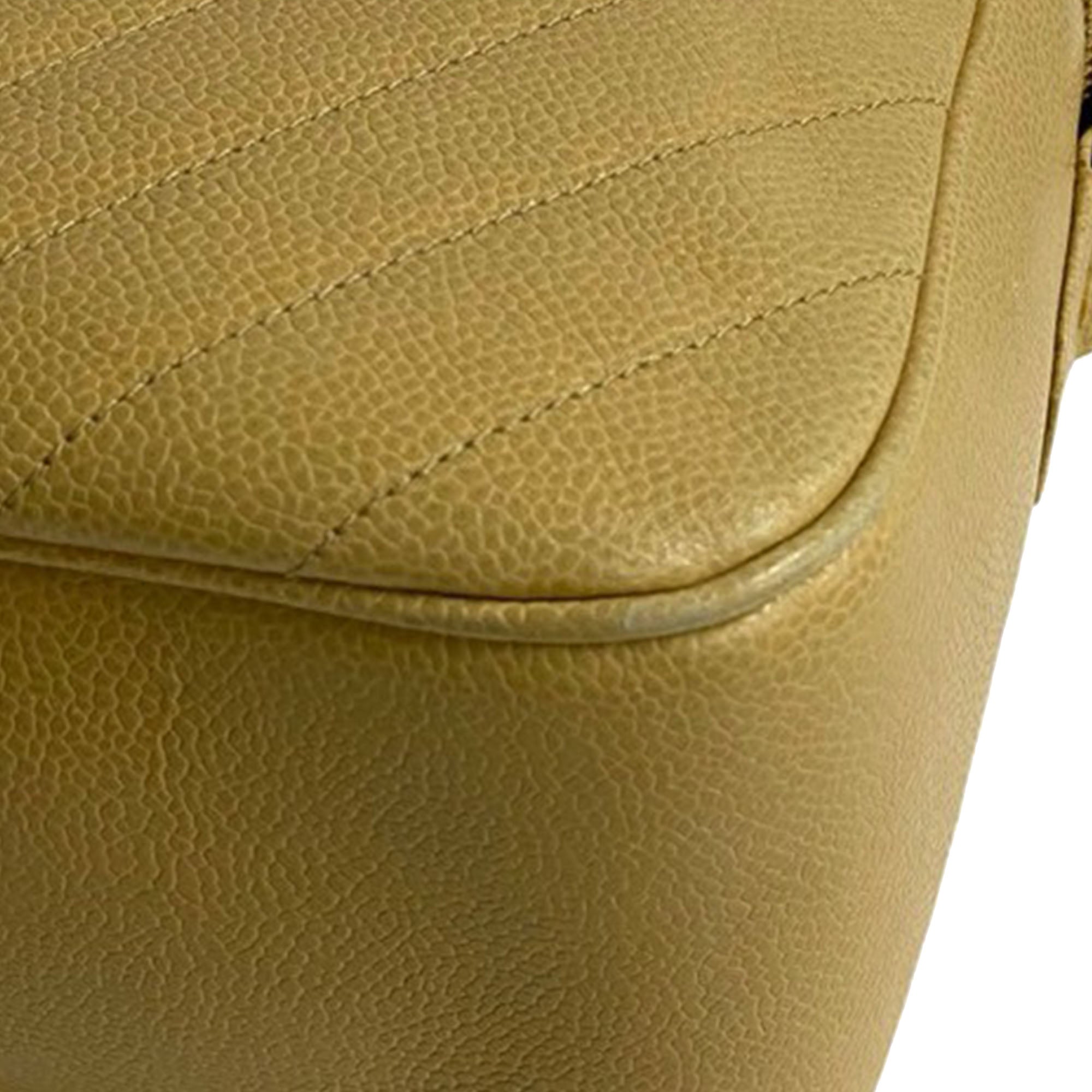 Chanel CC Chevron Caviar Vanity Case with Chain - image 20