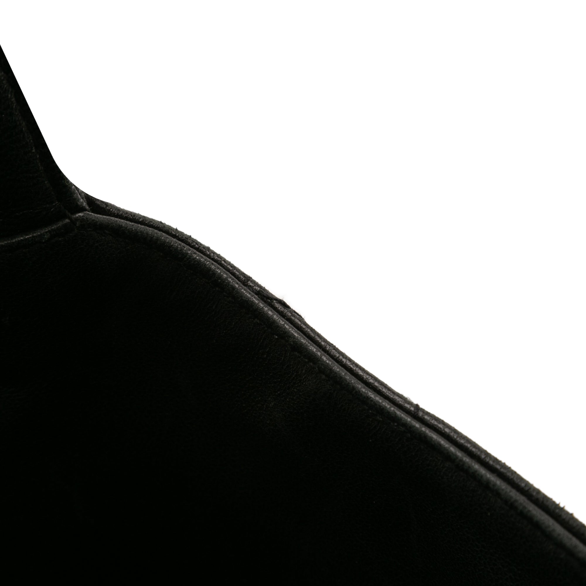 Saint Laurent Maxi Quilted Lambskin Icare Shopping Tote - image 6
