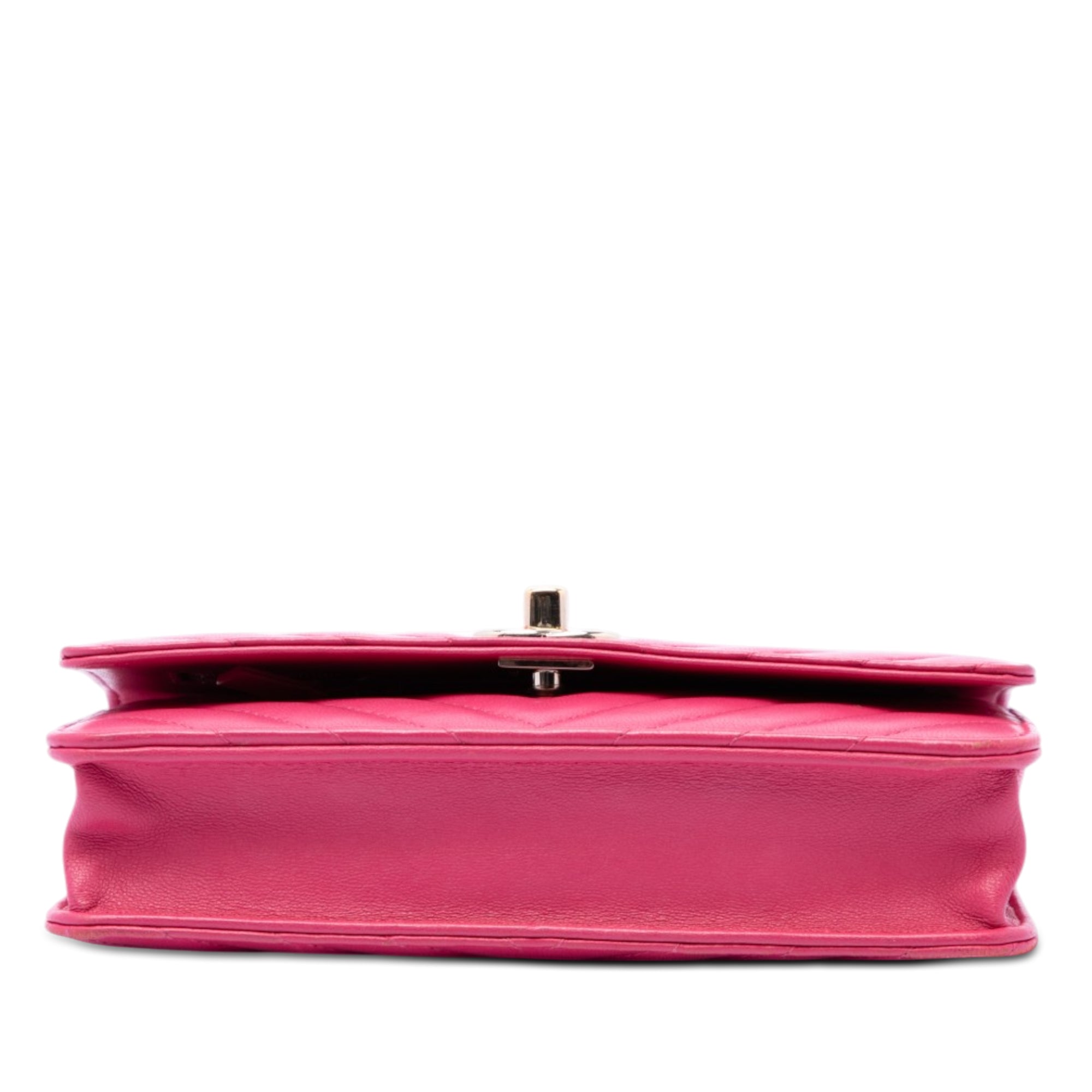 Chanel Chevron Lambskin Trendy CC Wallet on Chain - image 3