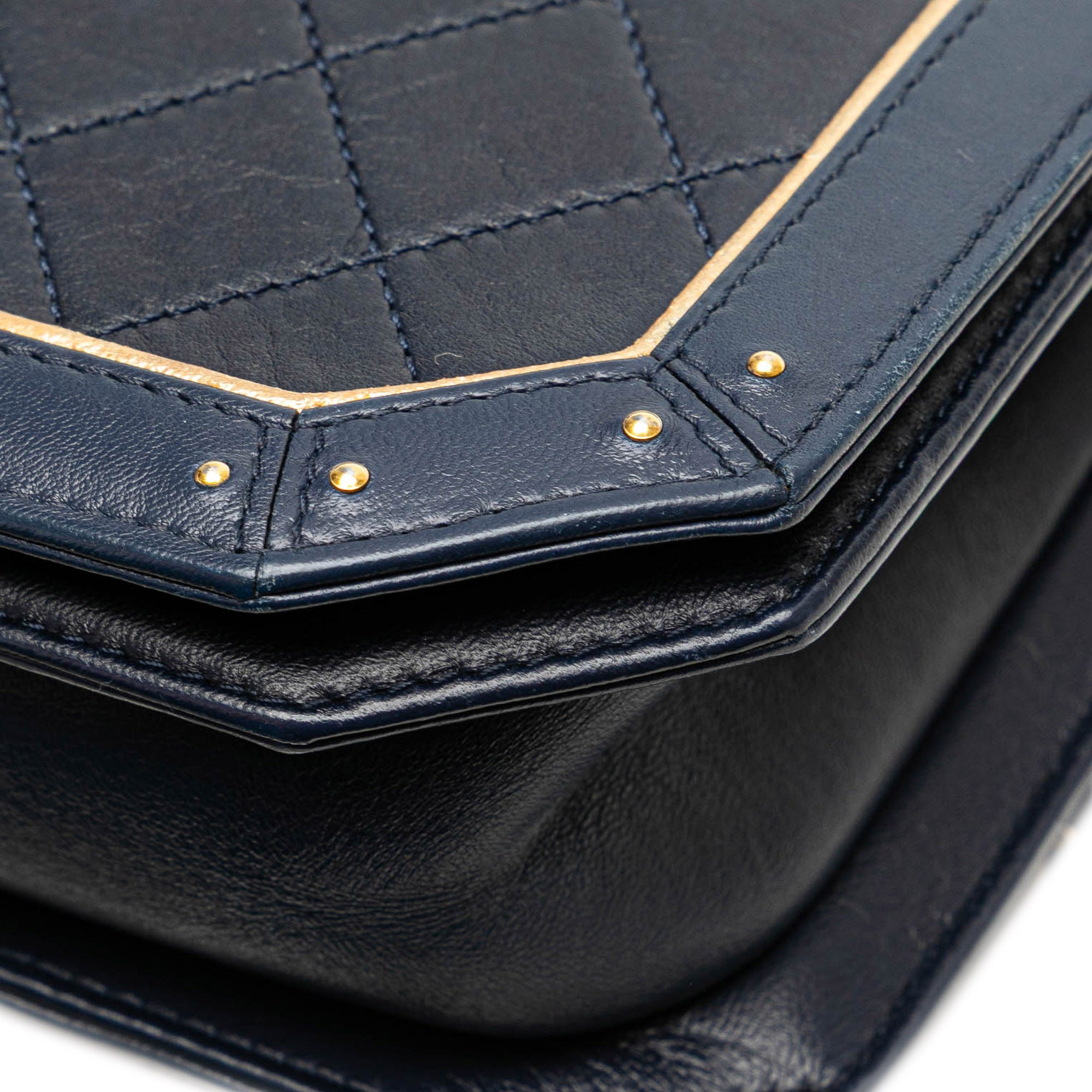 Chanel Medium Quilted Calfskin Octagon CC Clasp Flap - image 9