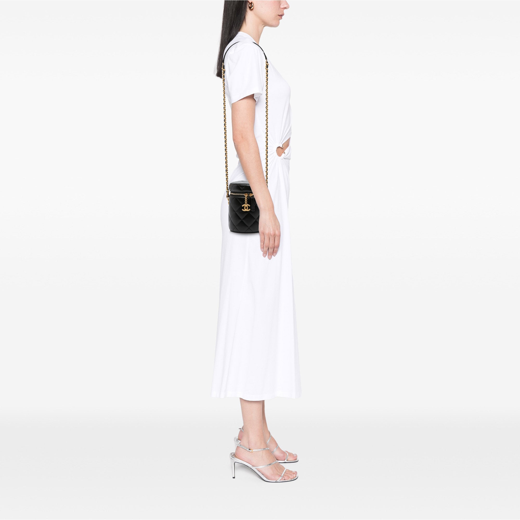 Chanel Small Quilted Lambskin Side Note Vanity Case - image 9