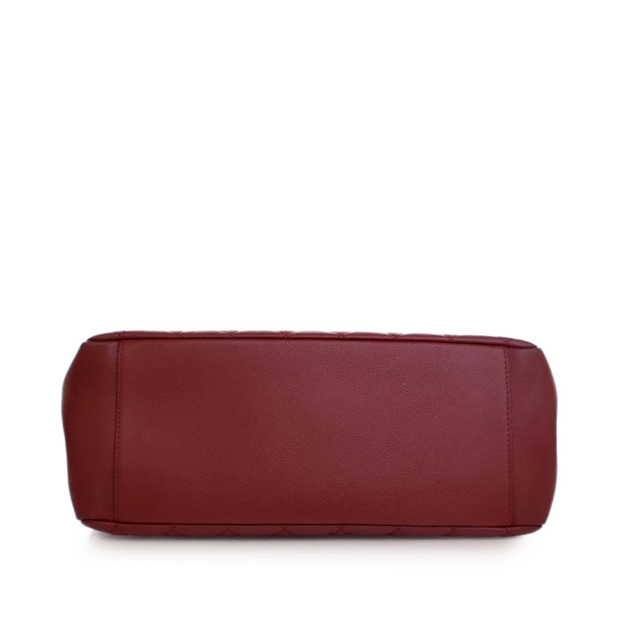 Chanel Caviar Grand Shopping Tote - image 5