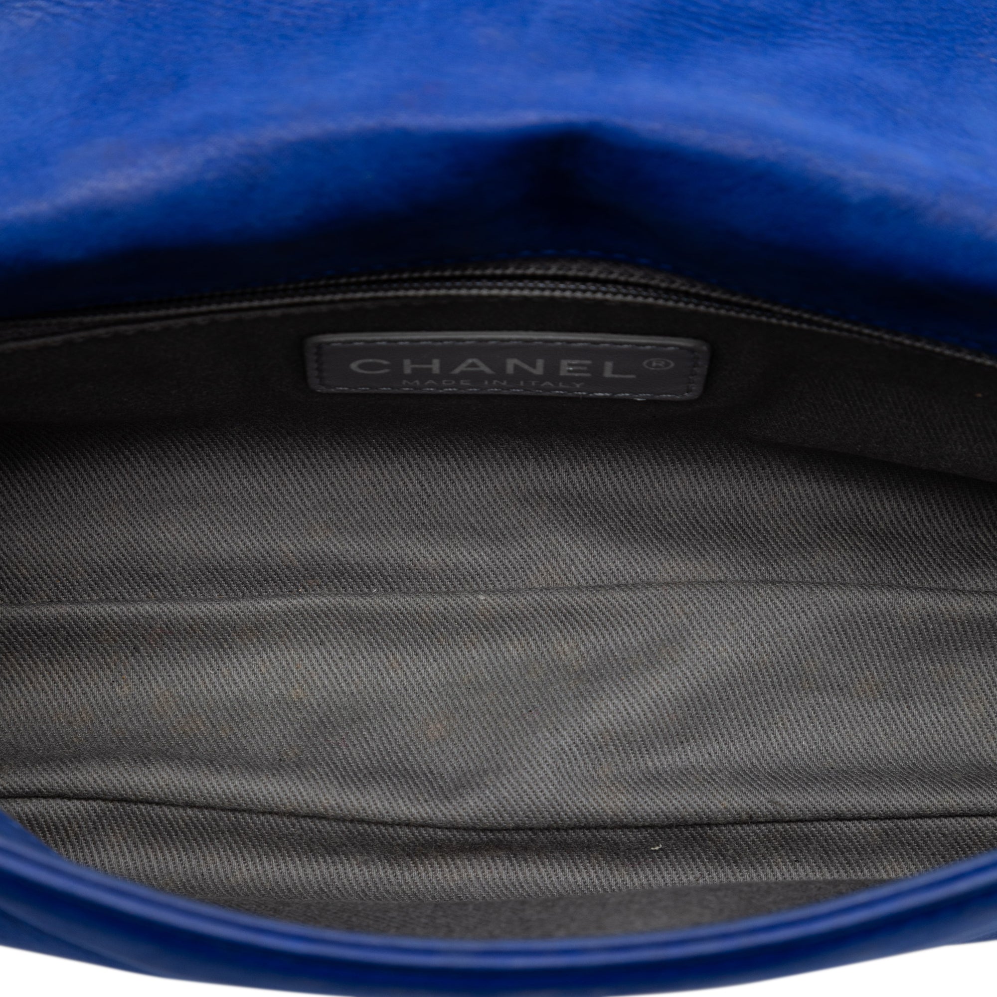 Chanel Small Iridescent Calfskin Diamond Stitch Chain Flap - image 4