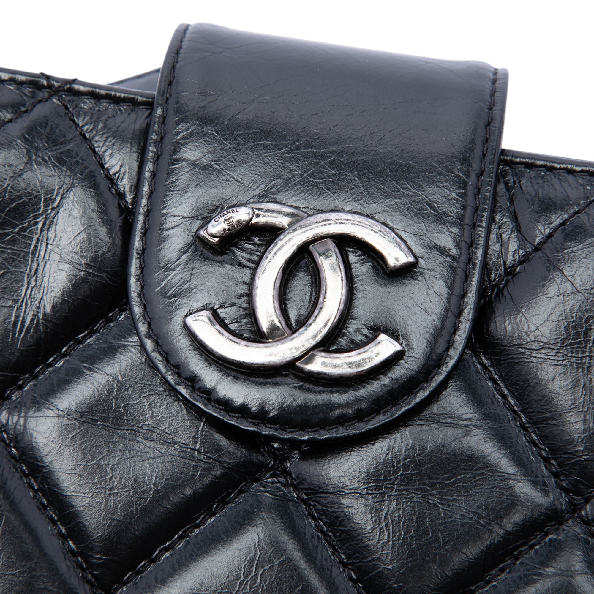 Chanel Quilted Glazed Calfskin Coco Pleats Chain Clutch - image 5