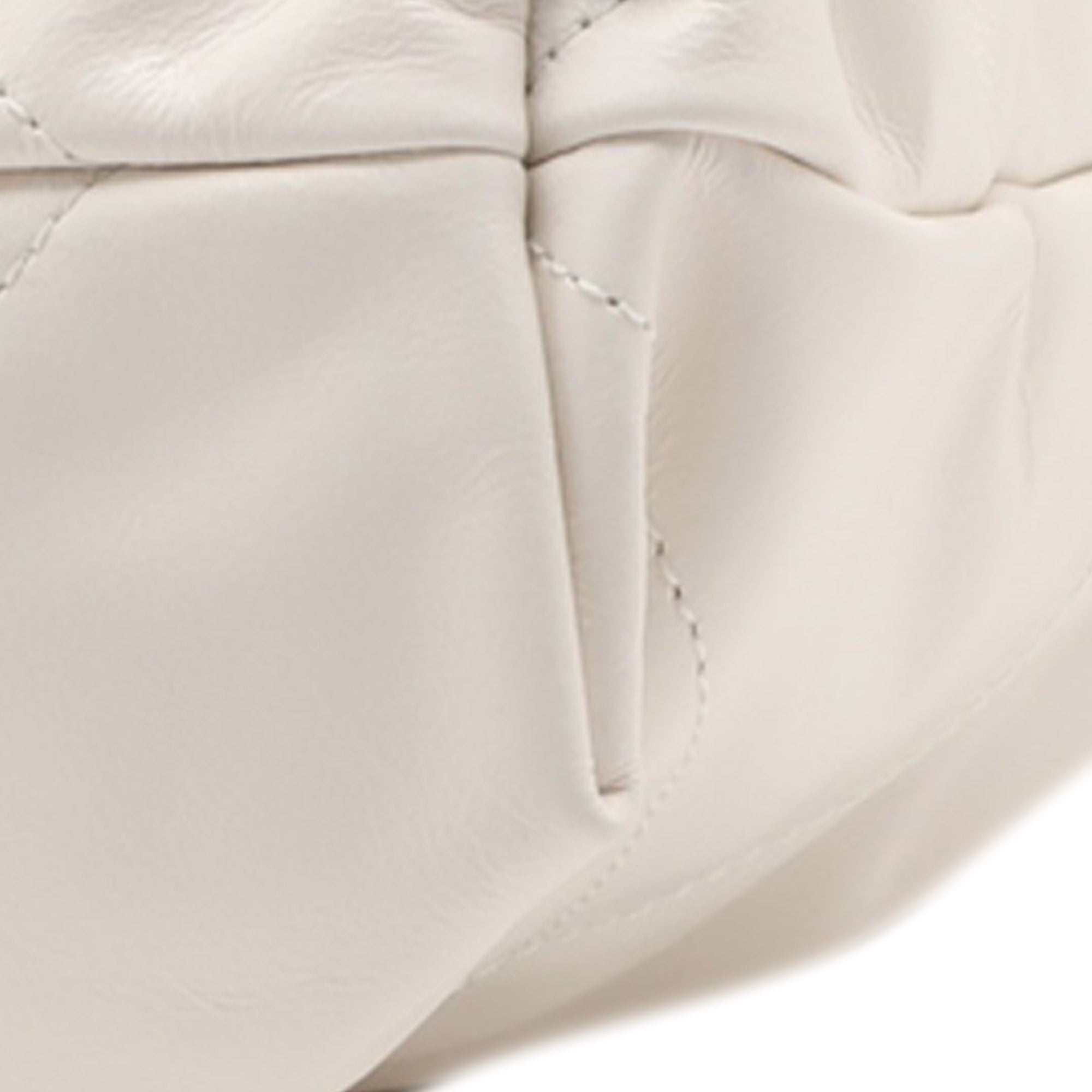 Chanel Large Shiny Calfskin 22 Hobo - image 12