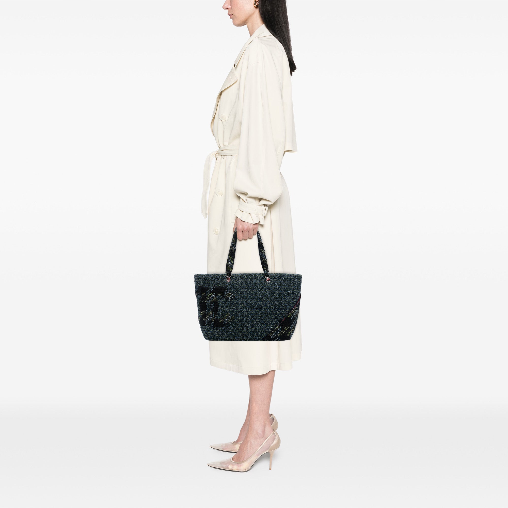 Chanel Tweed Cambon Ligne Tote - image 7