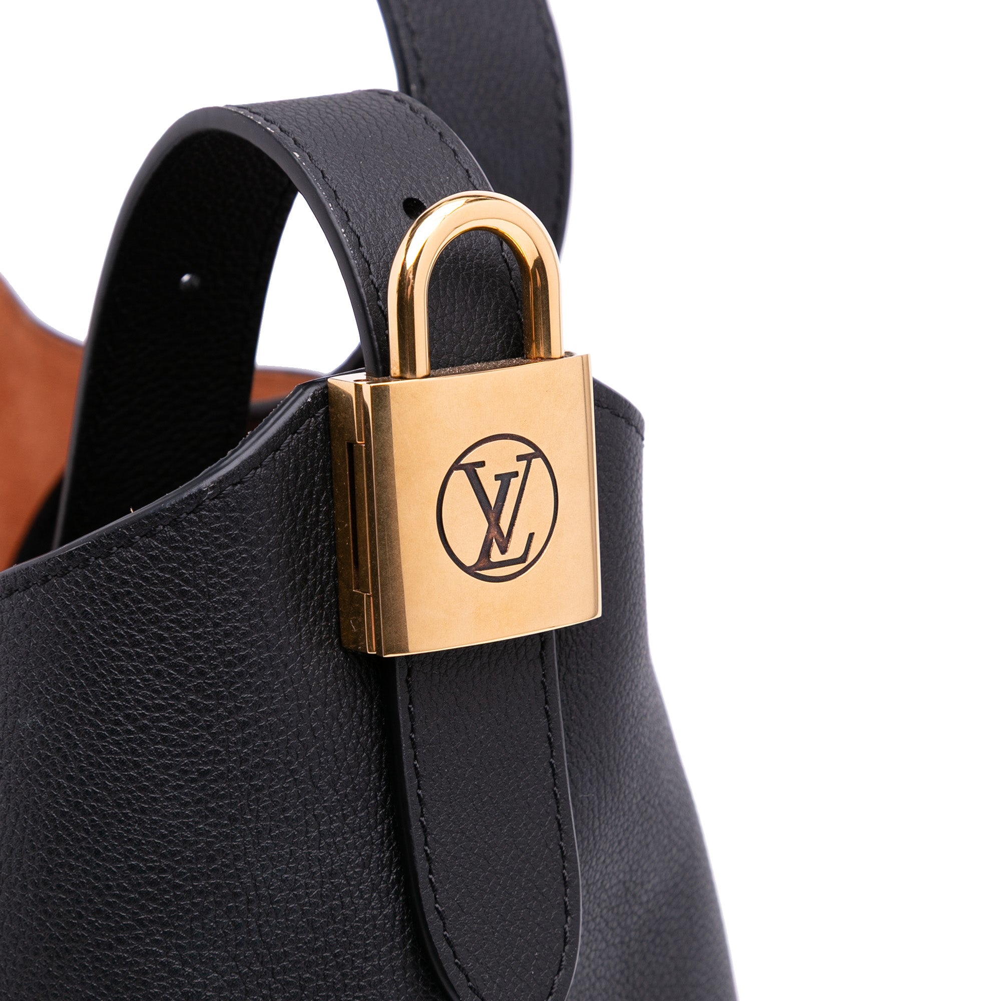 Louis Vuitton Grained Calfskin Low Key Hobo MM - image 7