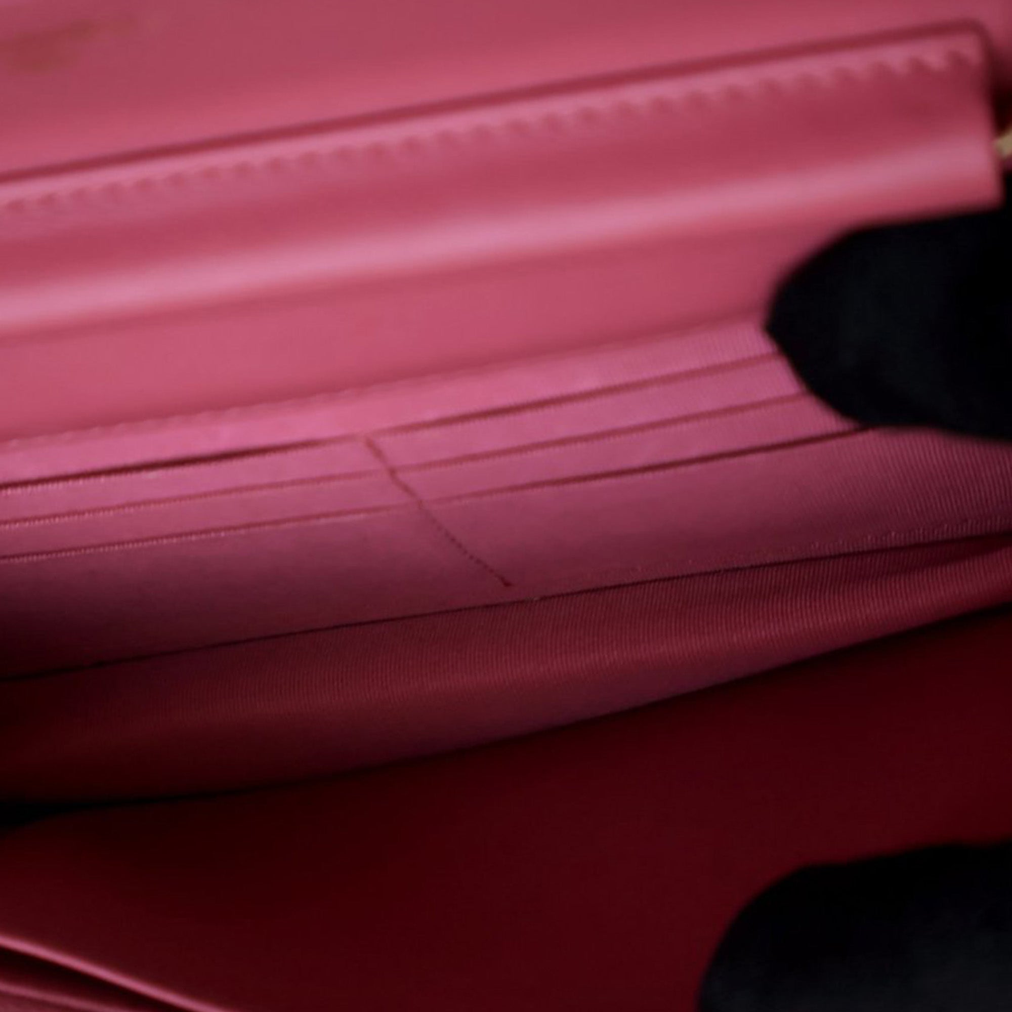 Chanel CC Quilted Lambskin Wallet on Chain - image 5