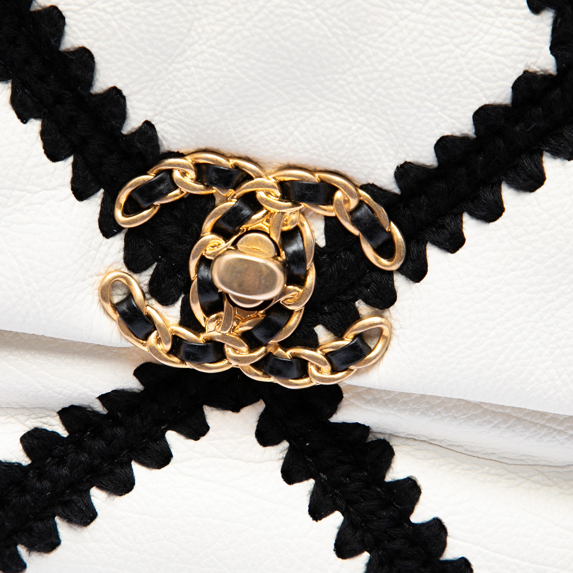 Chanel Large Crochet Calfskin 19 Flap - image 5