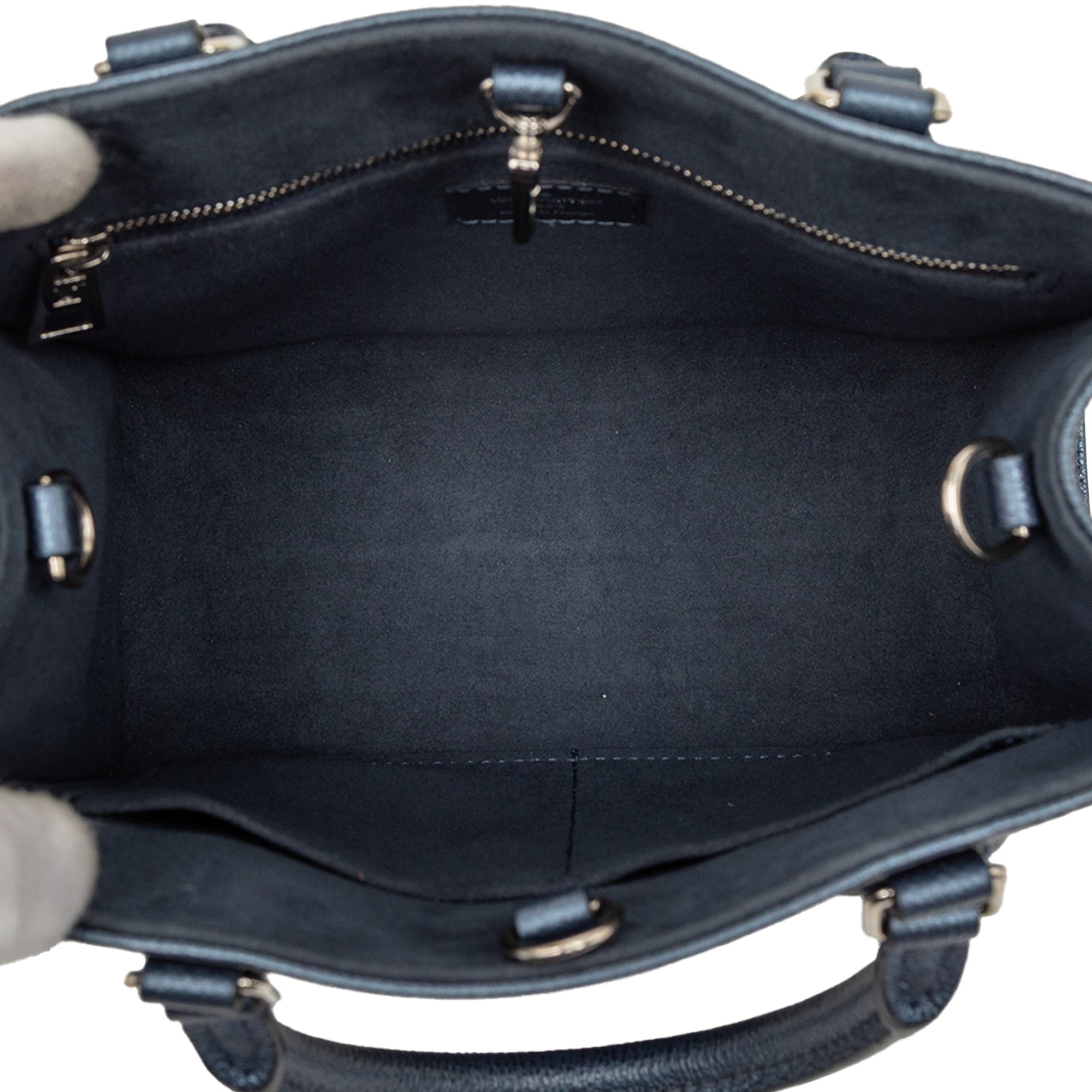 Louis Vuitton Metallic Monogram Giant Empreinte Onthego PM - image 4