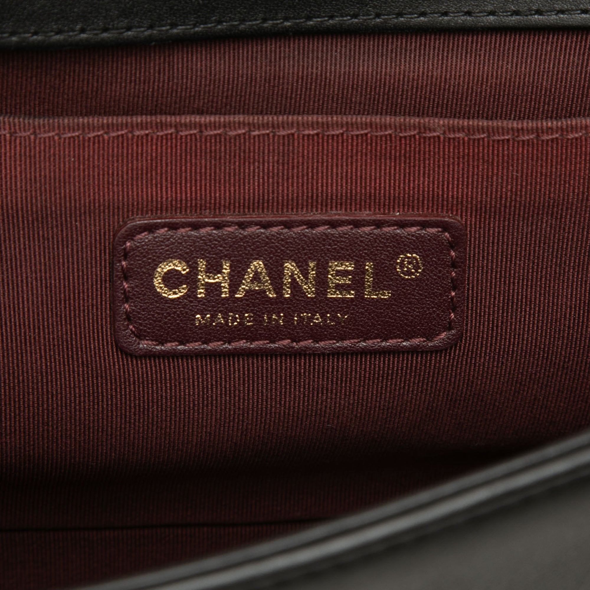 Chanel Old Medium Chevron Mixed Leather Boy Flap - image 5