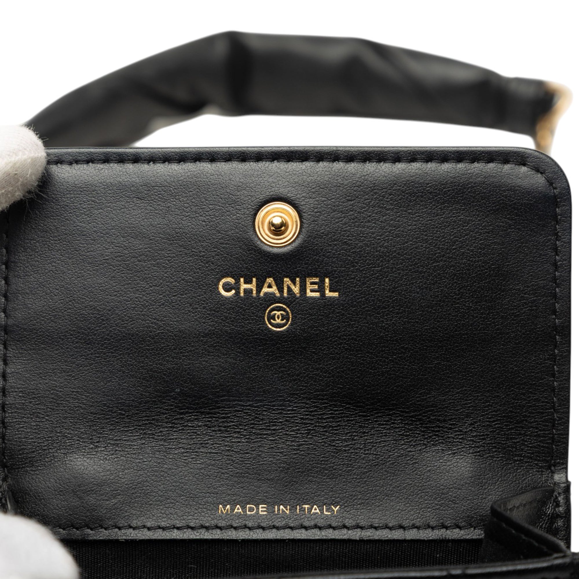 Chanel CC Quilted Lambskin Card Holder On Chain - image 5