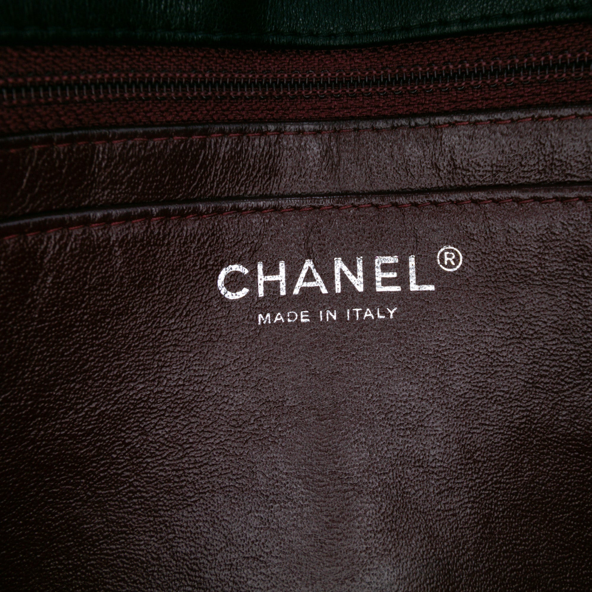 Chanel Maxi Classic Lambskin Single Flap - image 5