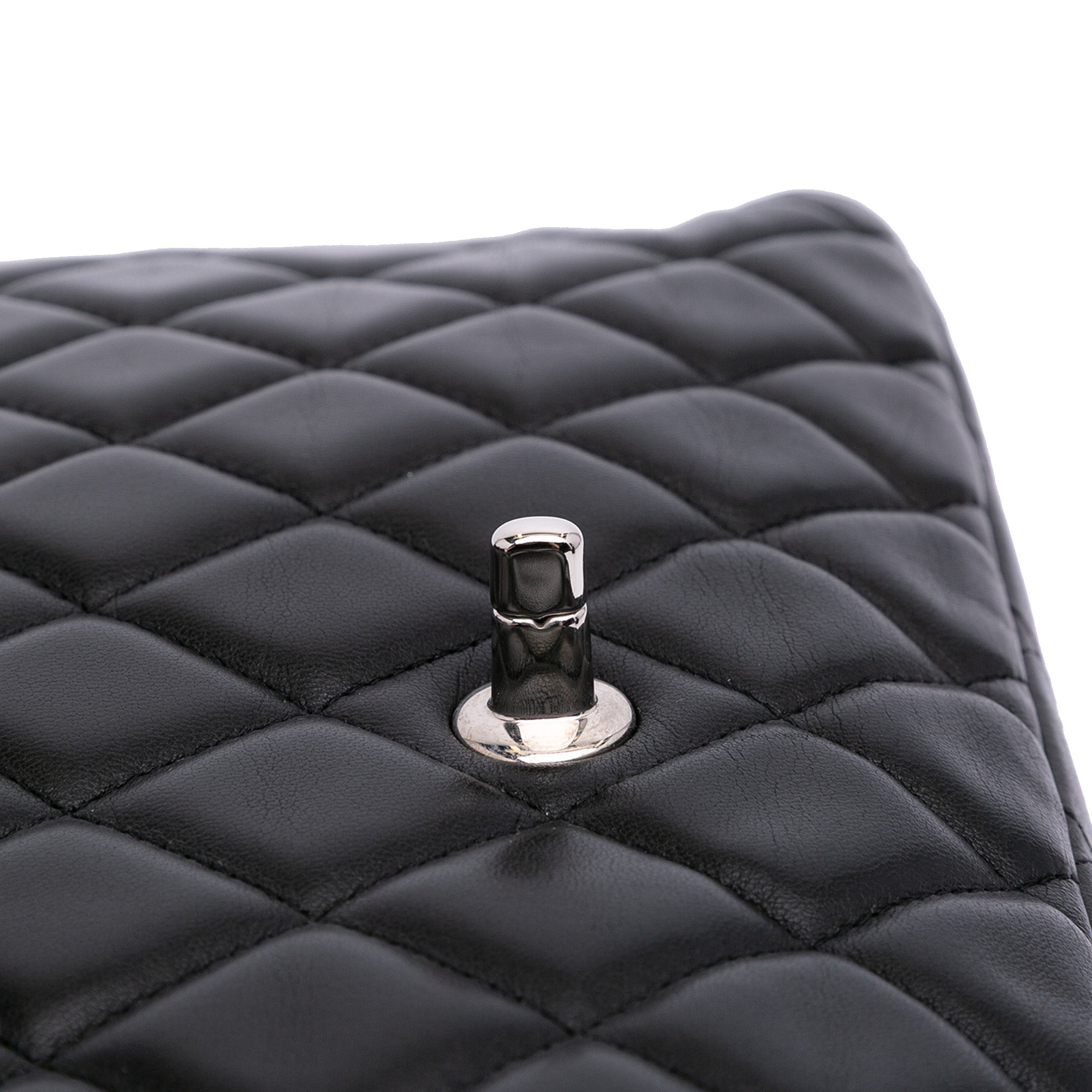 Chanel Maxi Classic Lambskin Single Flap - image 8