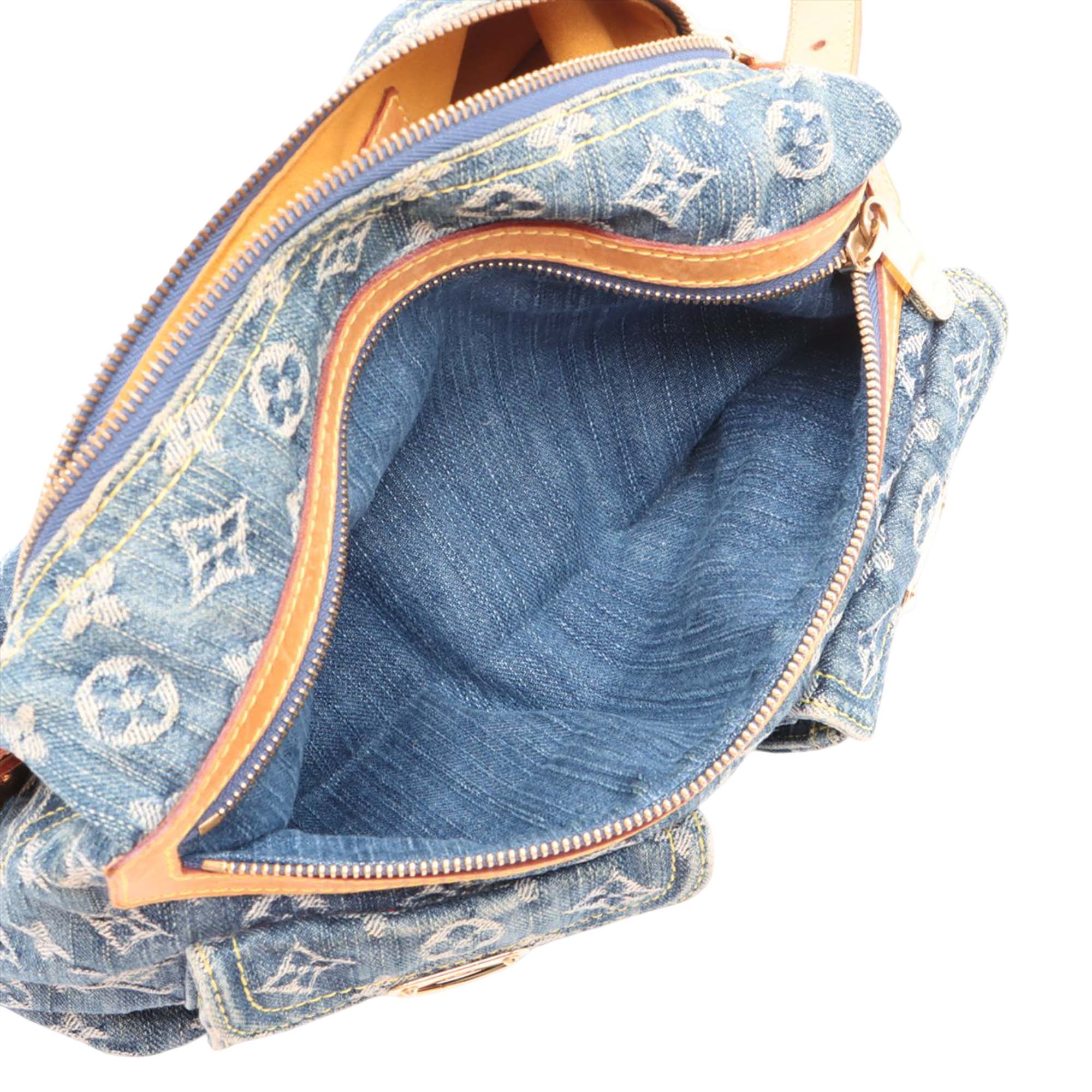 Louis Vuitton Monogram Denim Baggy PM - image 5