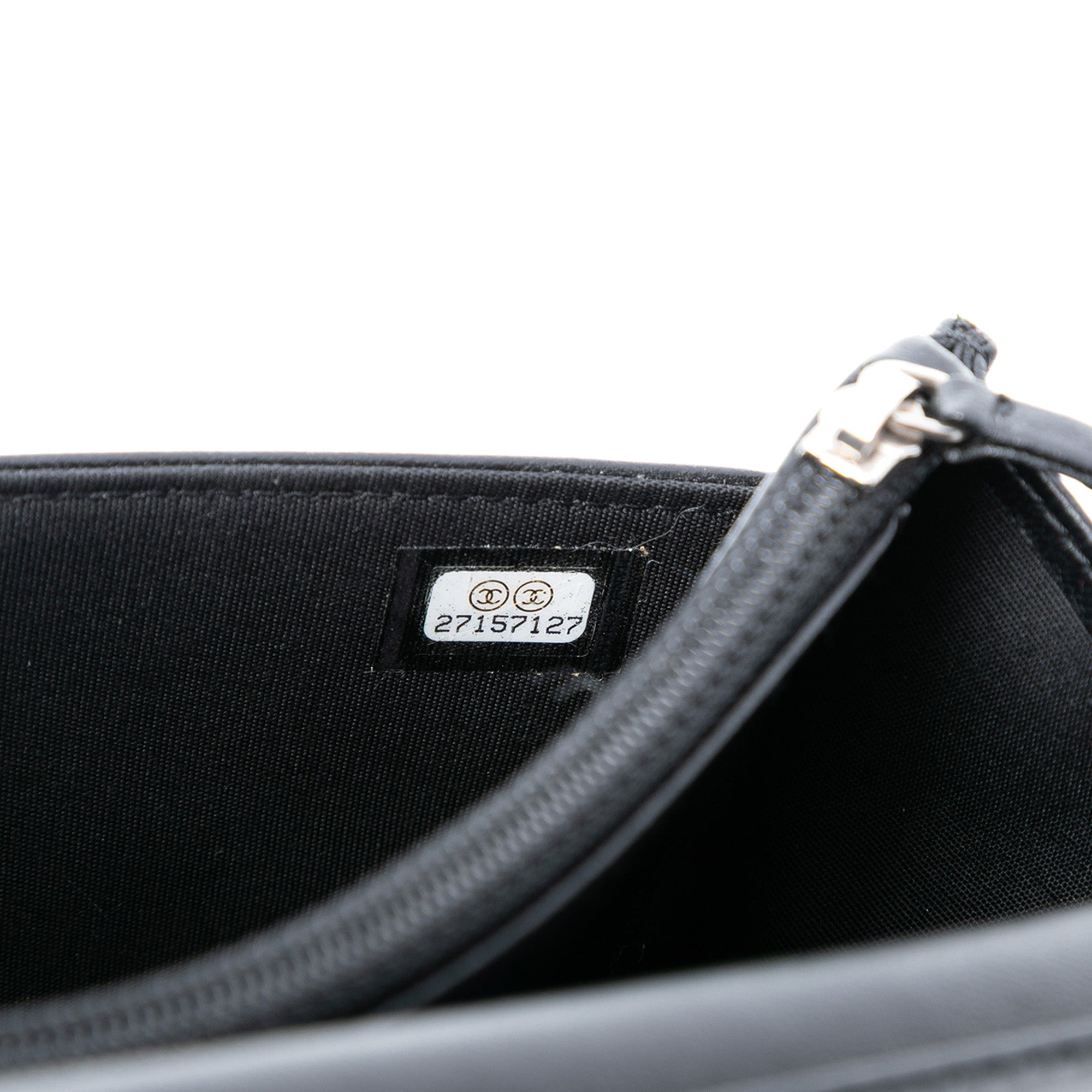 Chanel CC Quilted Lambskin Multicolor Border Full Flap Wallet on Chain - image 6