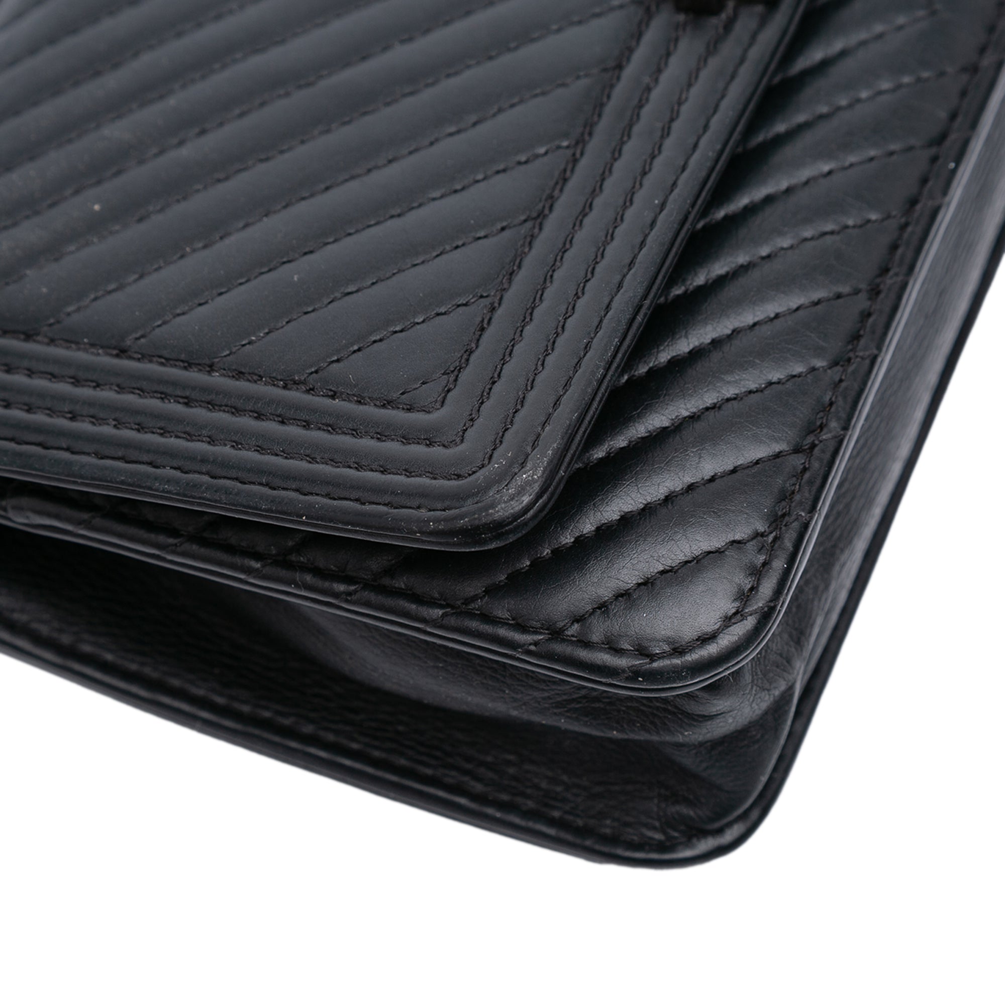 Chanel Chevron Lambskin Boy Wallet on Chain - image 10
