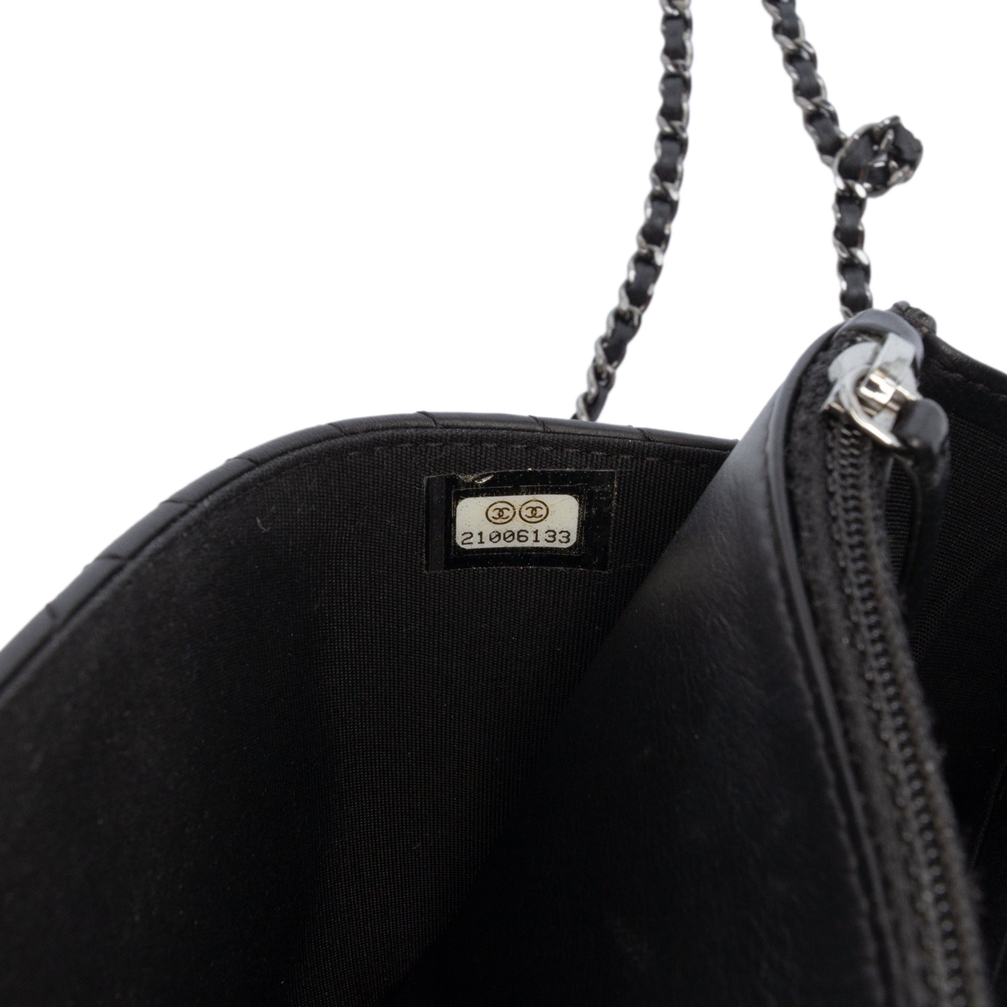 Chanel Chevron Lambskin Boy Wallet on Chain - image 6