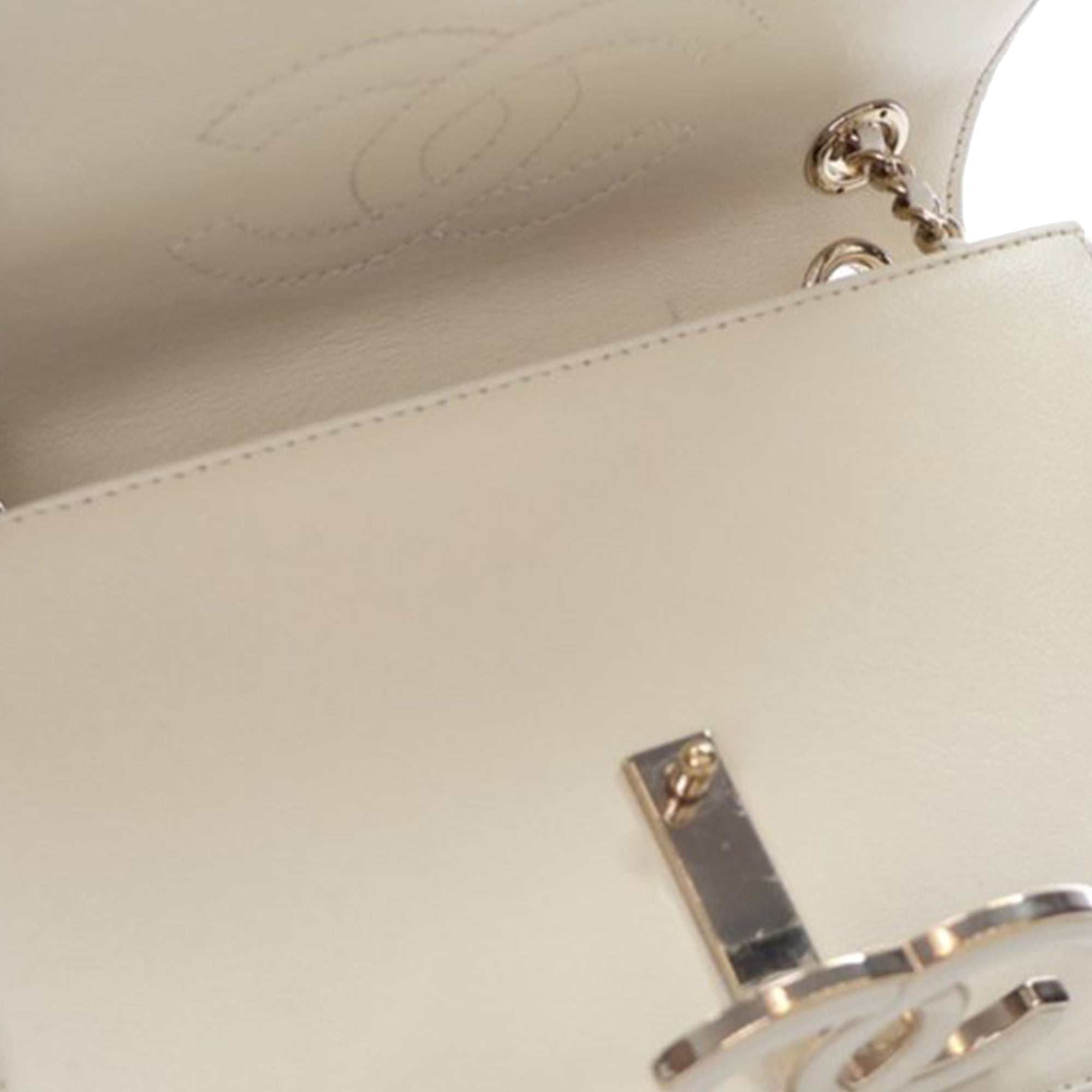 Chanel Small CC Chevron Sheepskin Subtle Flap - image 9