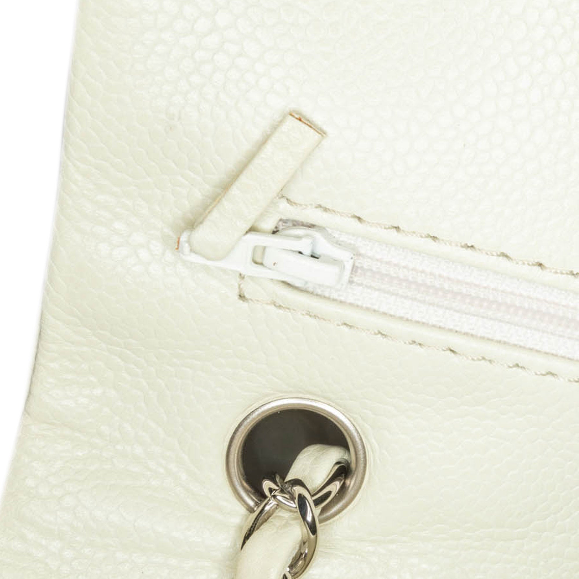 Chanel Medium Classic Caviar Double Flap - image 8