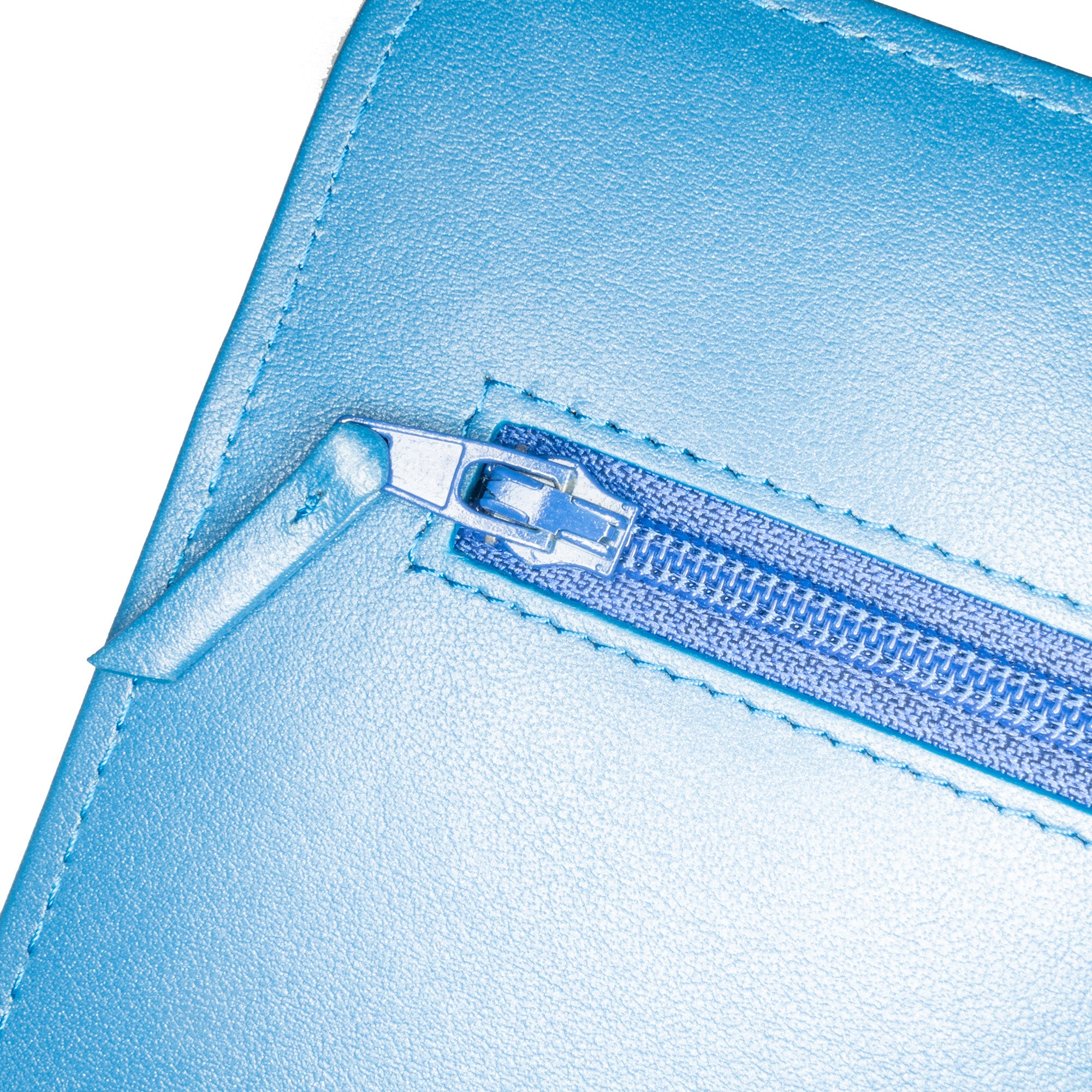 Chanel Chevron Aged Metallic Calfskin Gabrielle Wallet On Chain - image 7