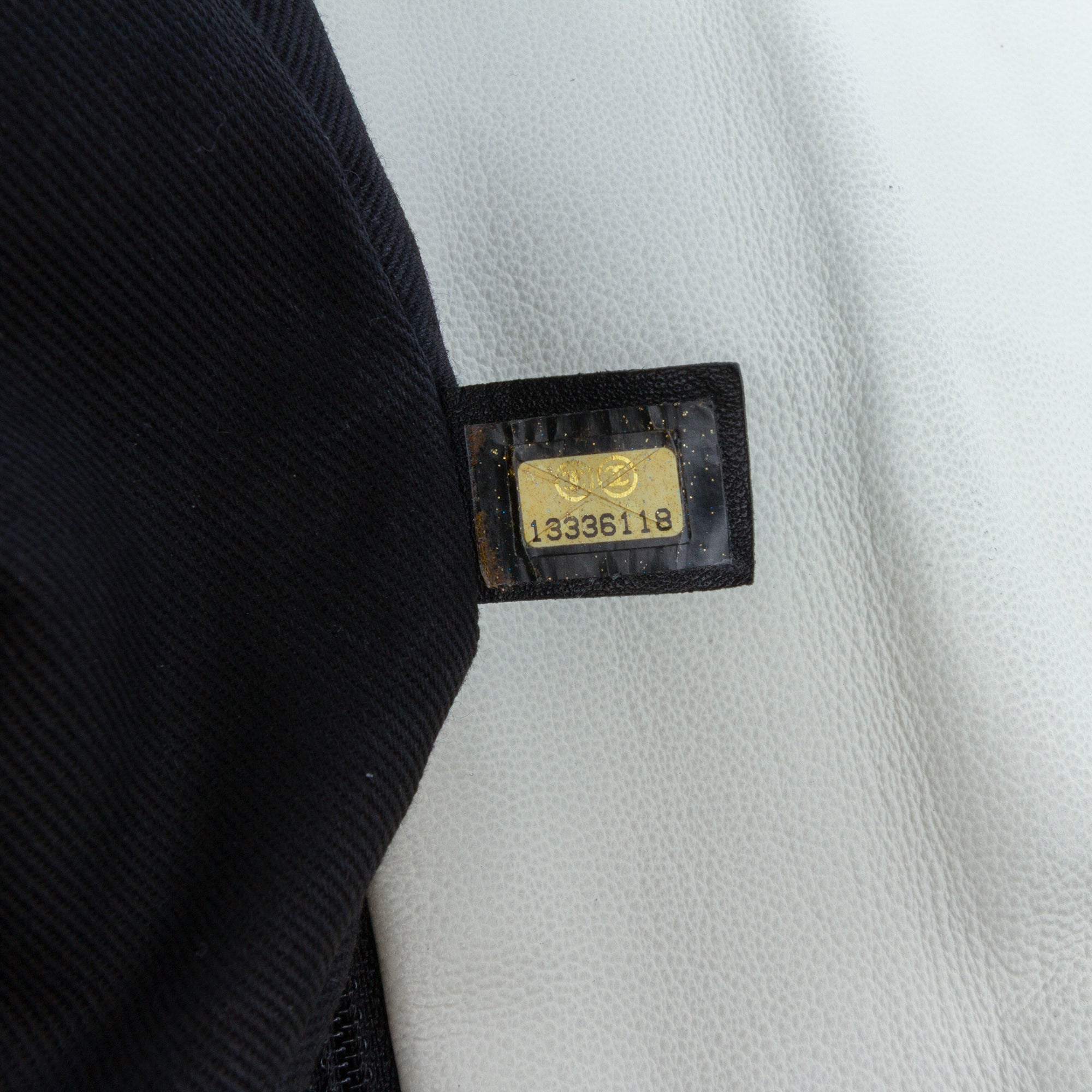Chanel Quilted Calfskin Expandable Zip Yacht Flap - image 6