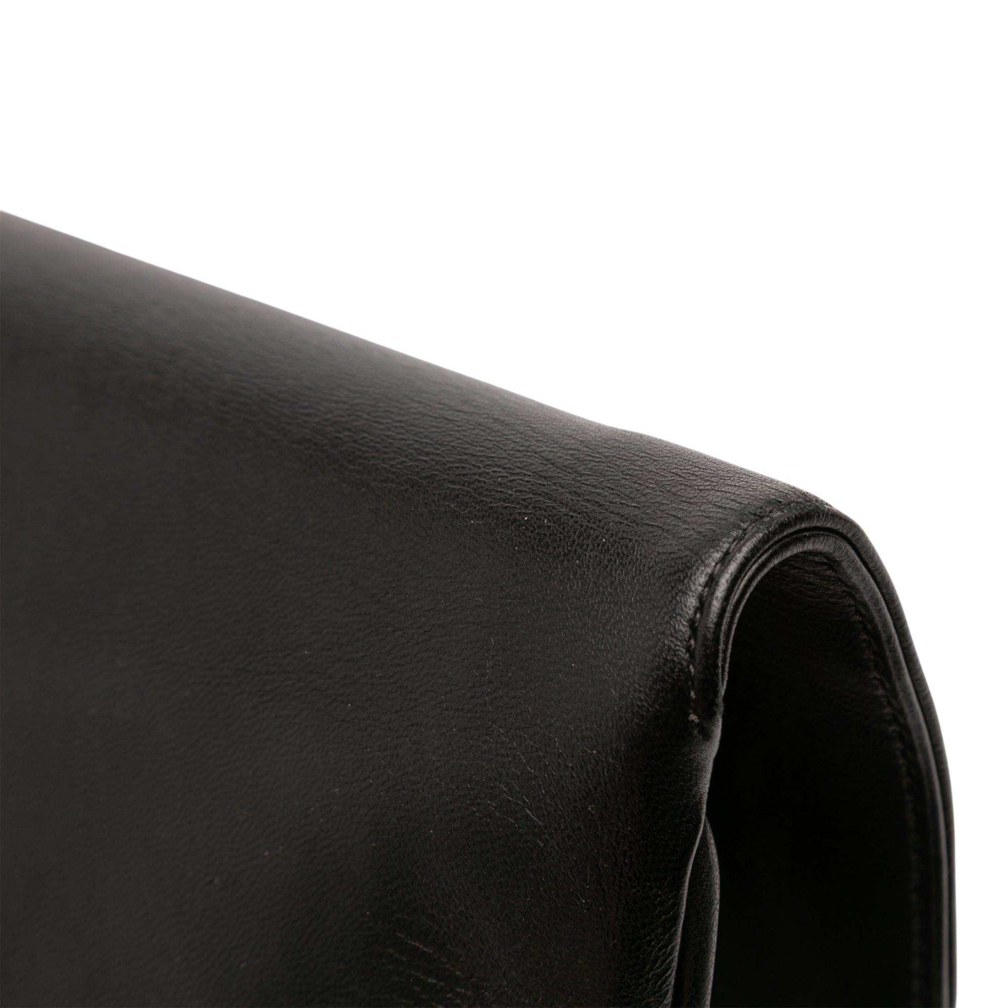 Chanel Quilted Lambskin CC Unchained Flap Clutch - image 10