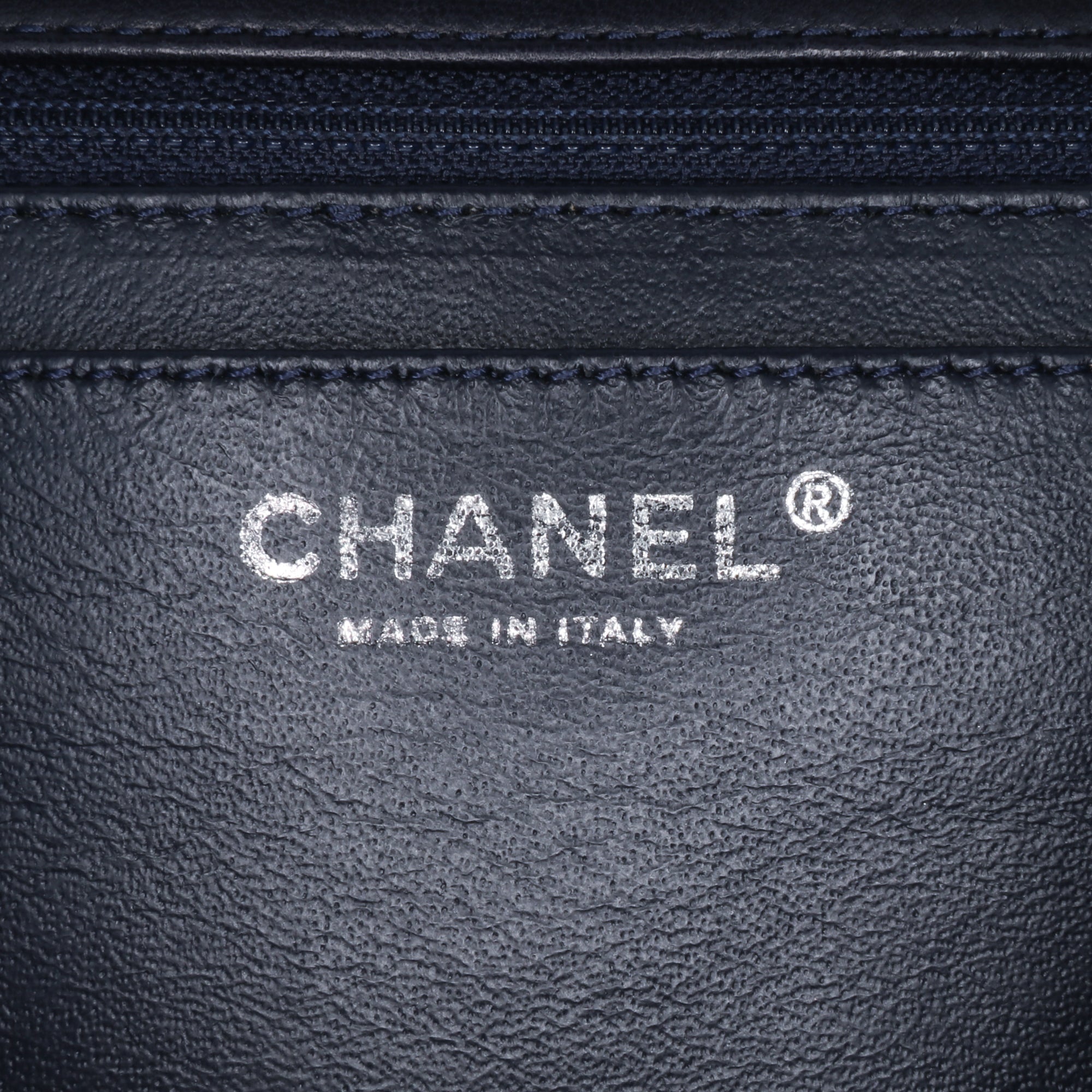 Chanel Jumbo Classic Lambskin Single Flap - image 5
